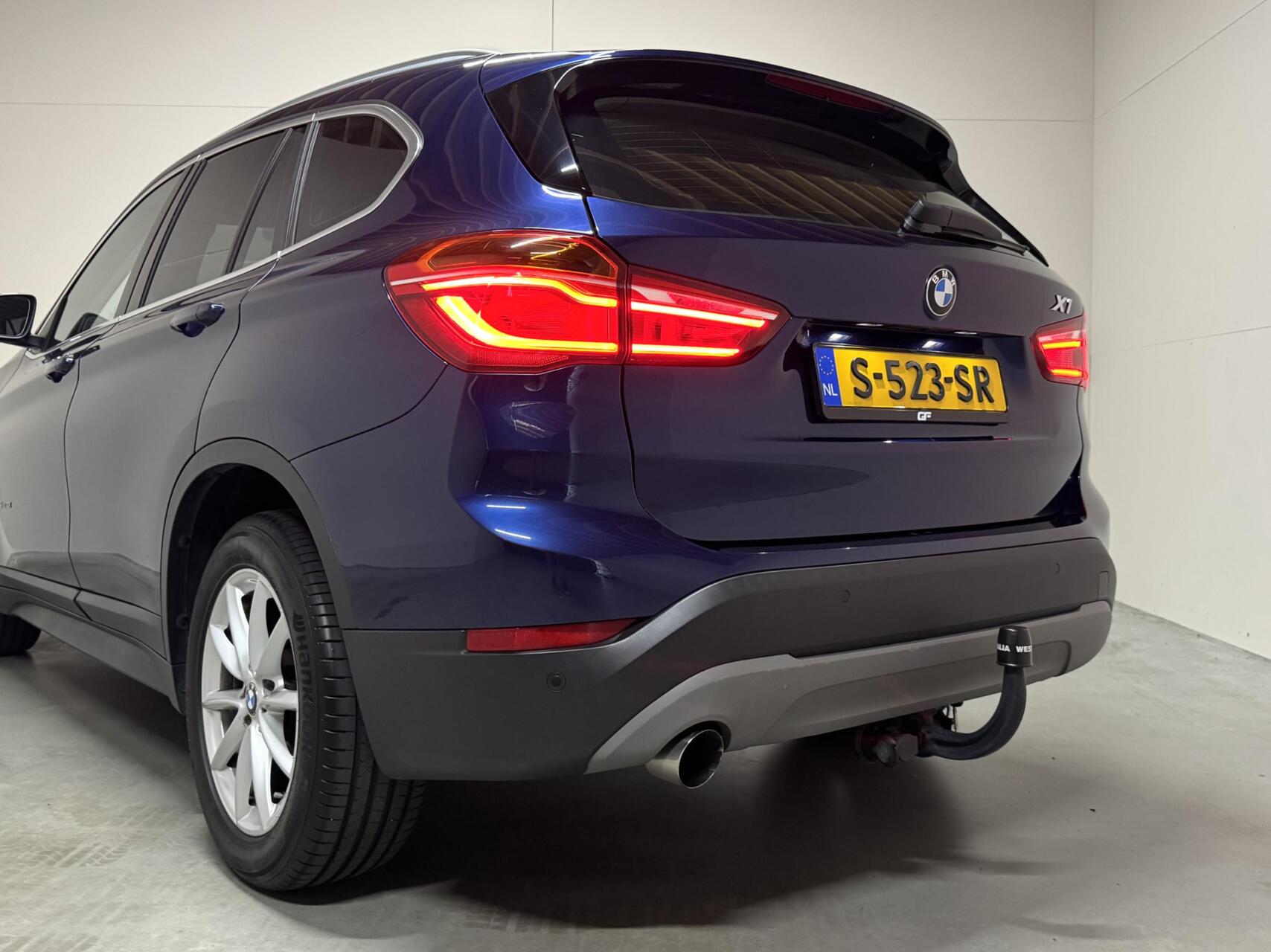 Foto van BMW X1 Sdrive18i