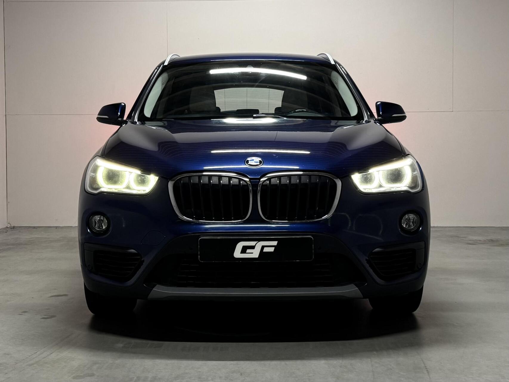 Foto van BMW X1 Sdrive18i