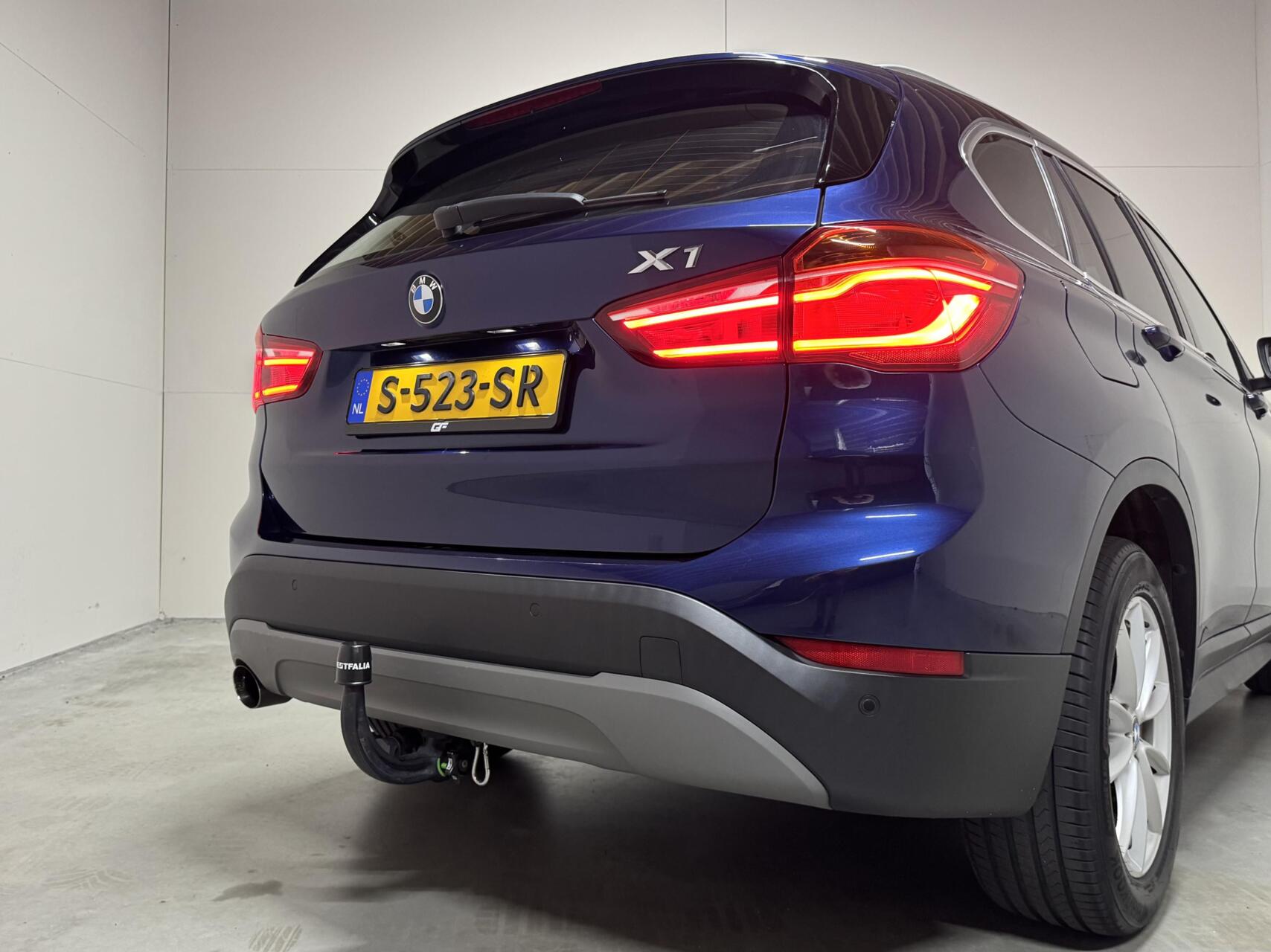 Foto van BMW X1 Sdrive18i
