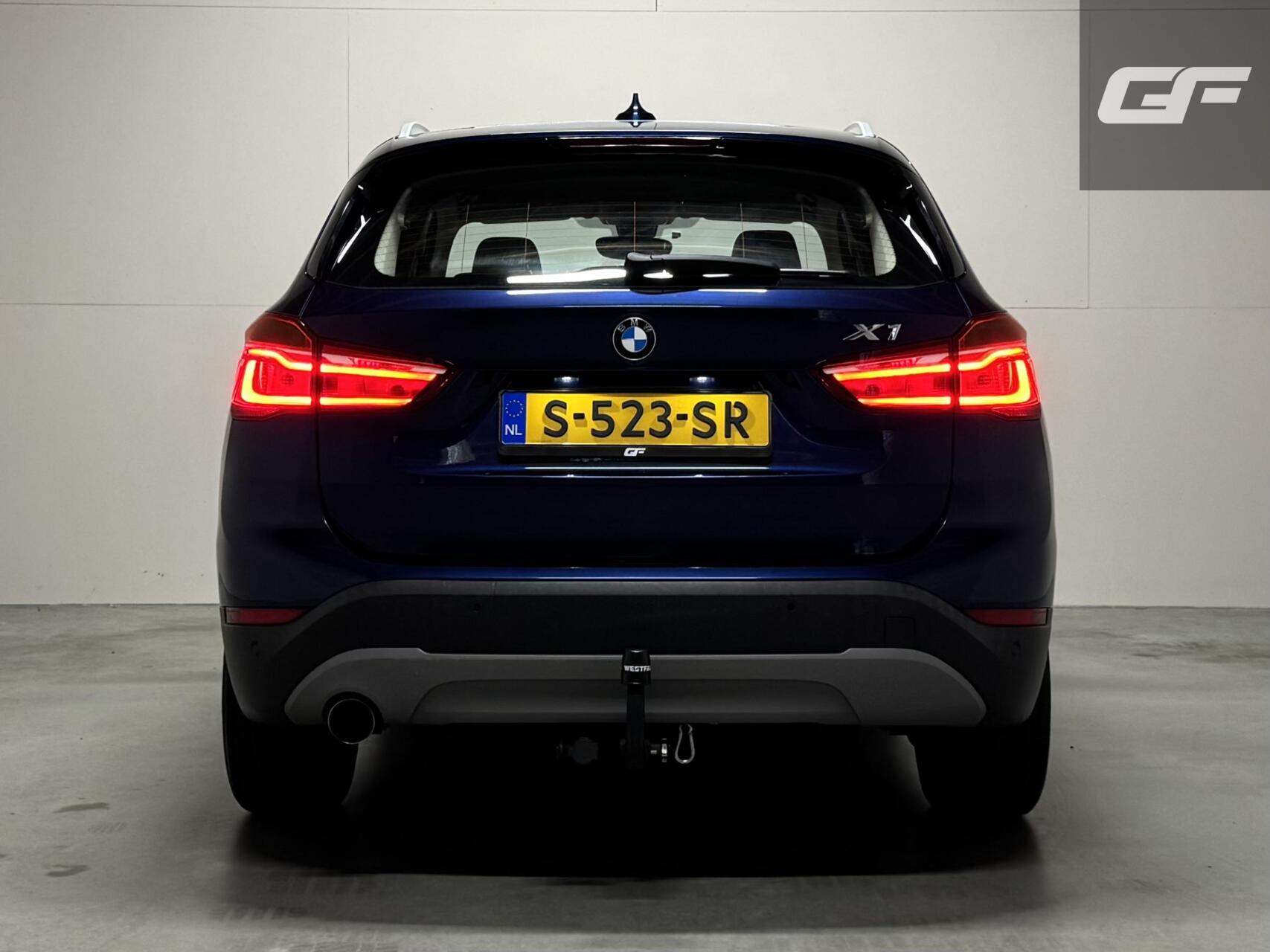 Foto van BMW X1 Sdrive18i