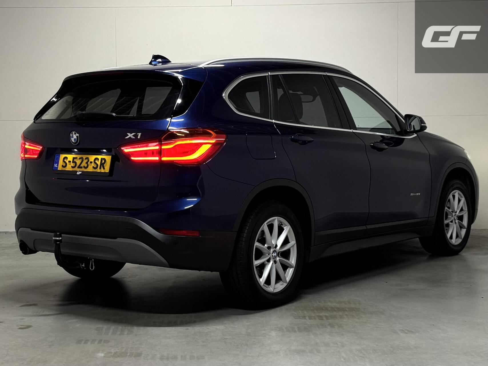 Foto van BMW X1 Sdrive18i