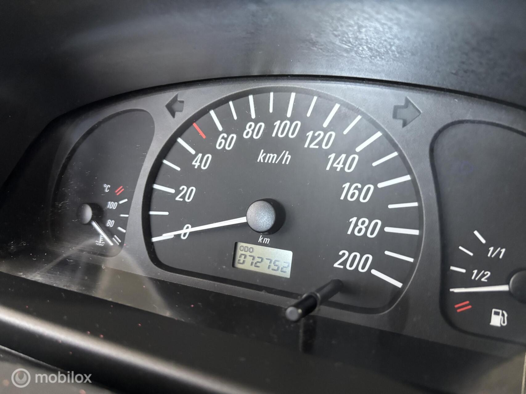 Foto van Opel Agila