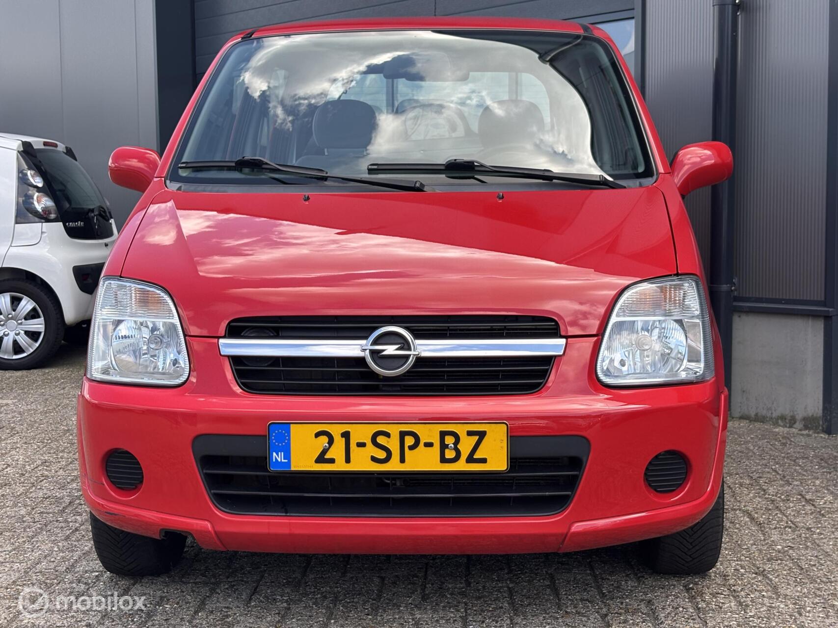 Foto van Opel Agila