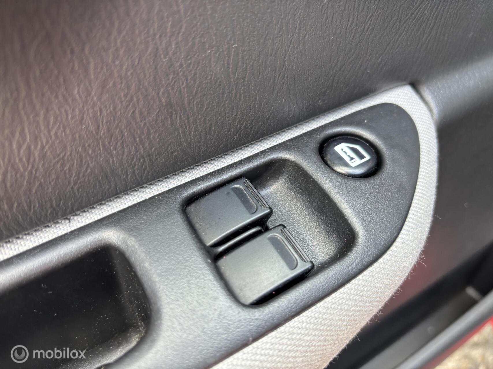 Foto van Opel Agila