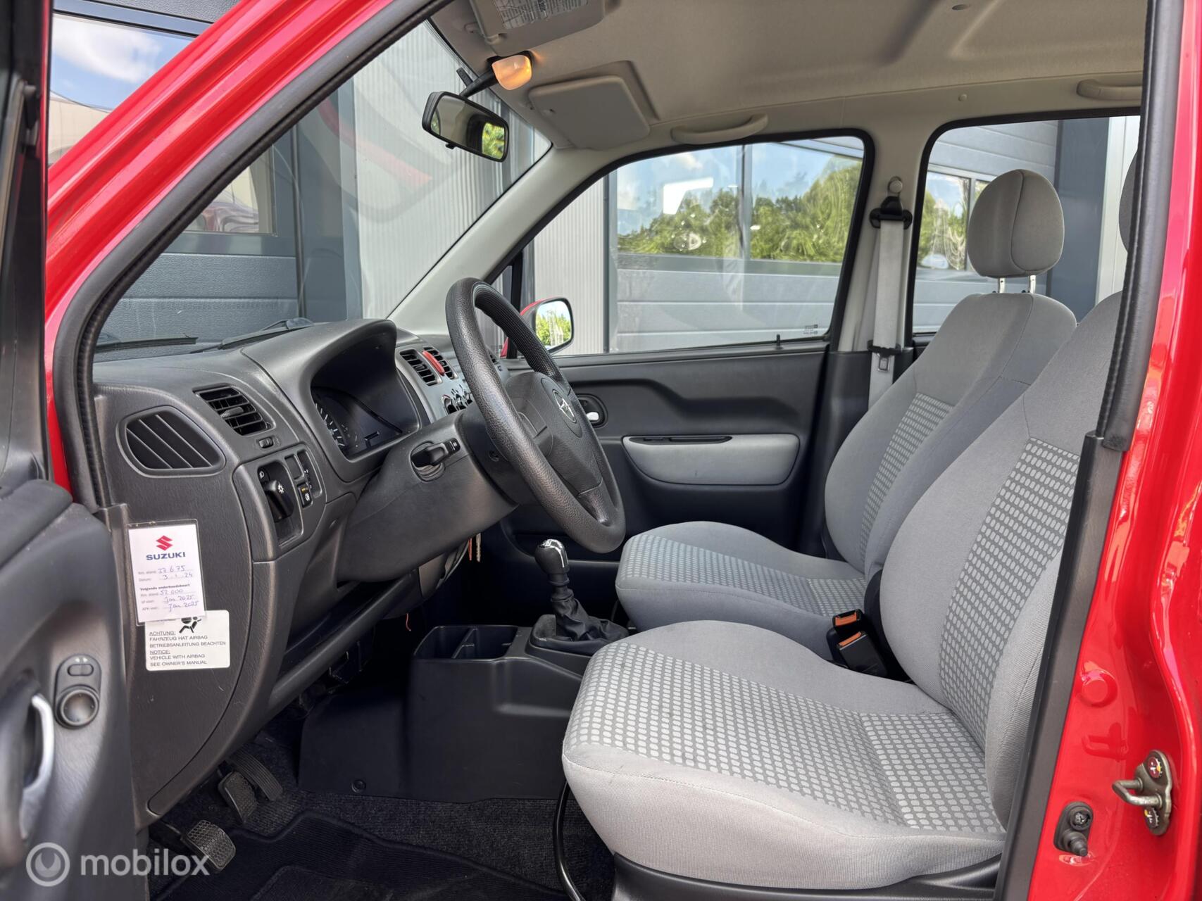 Foto van Opel Agila