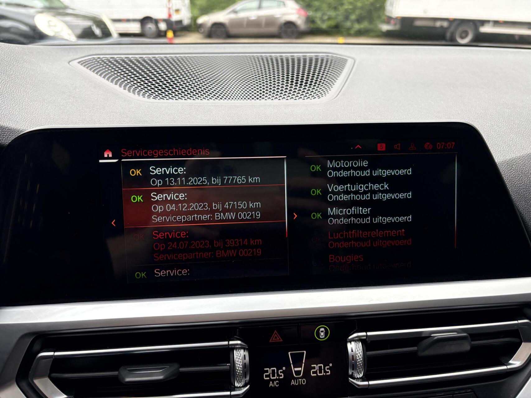 Foto van BMW 330i