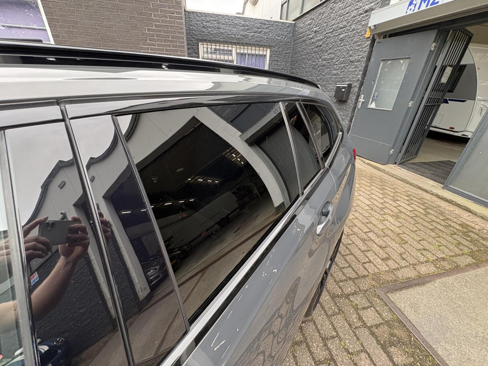 Foto van BMW 330i