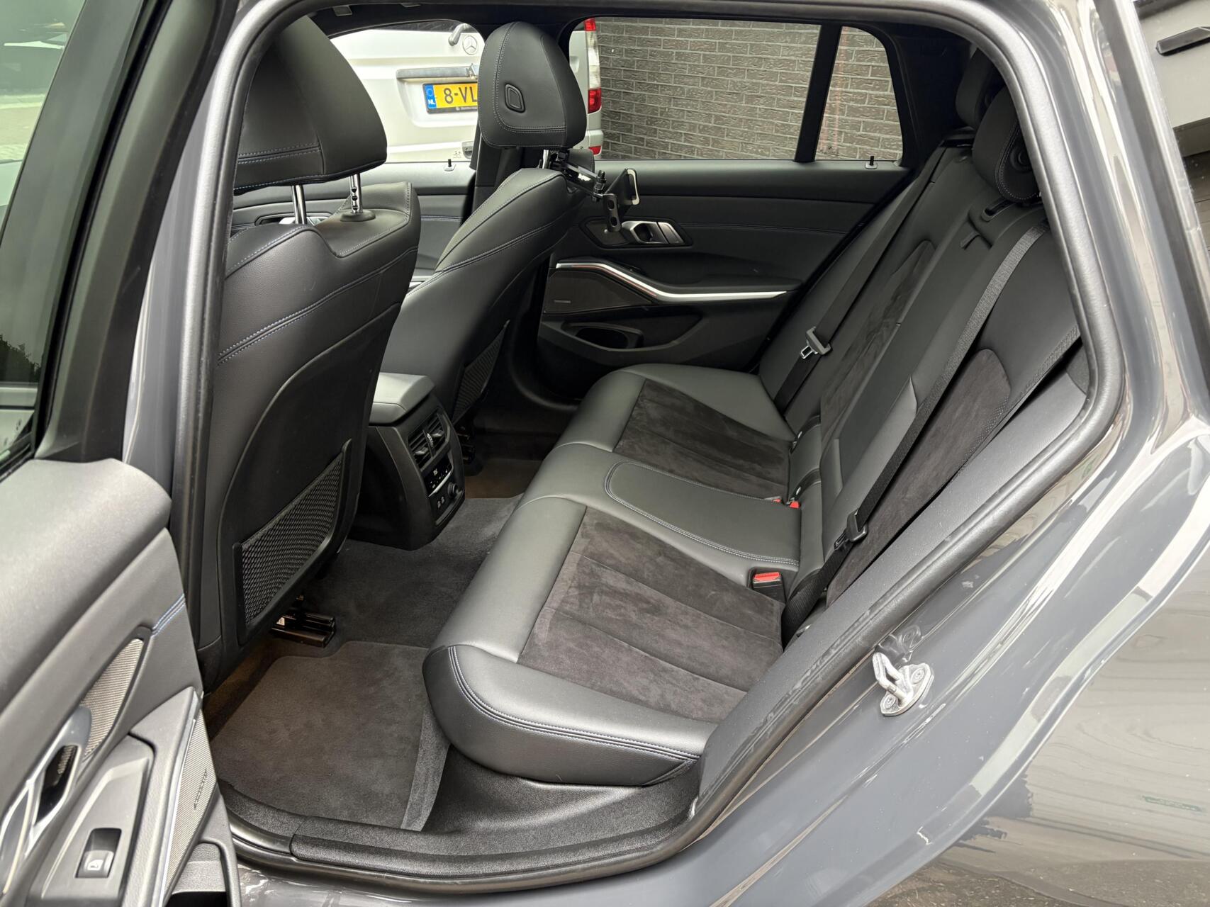 Foto van BMW 330i