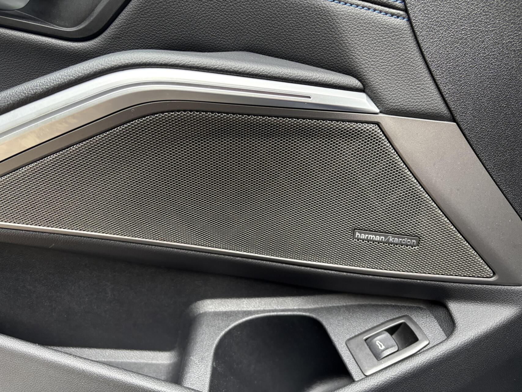 Foto van BMW 330i