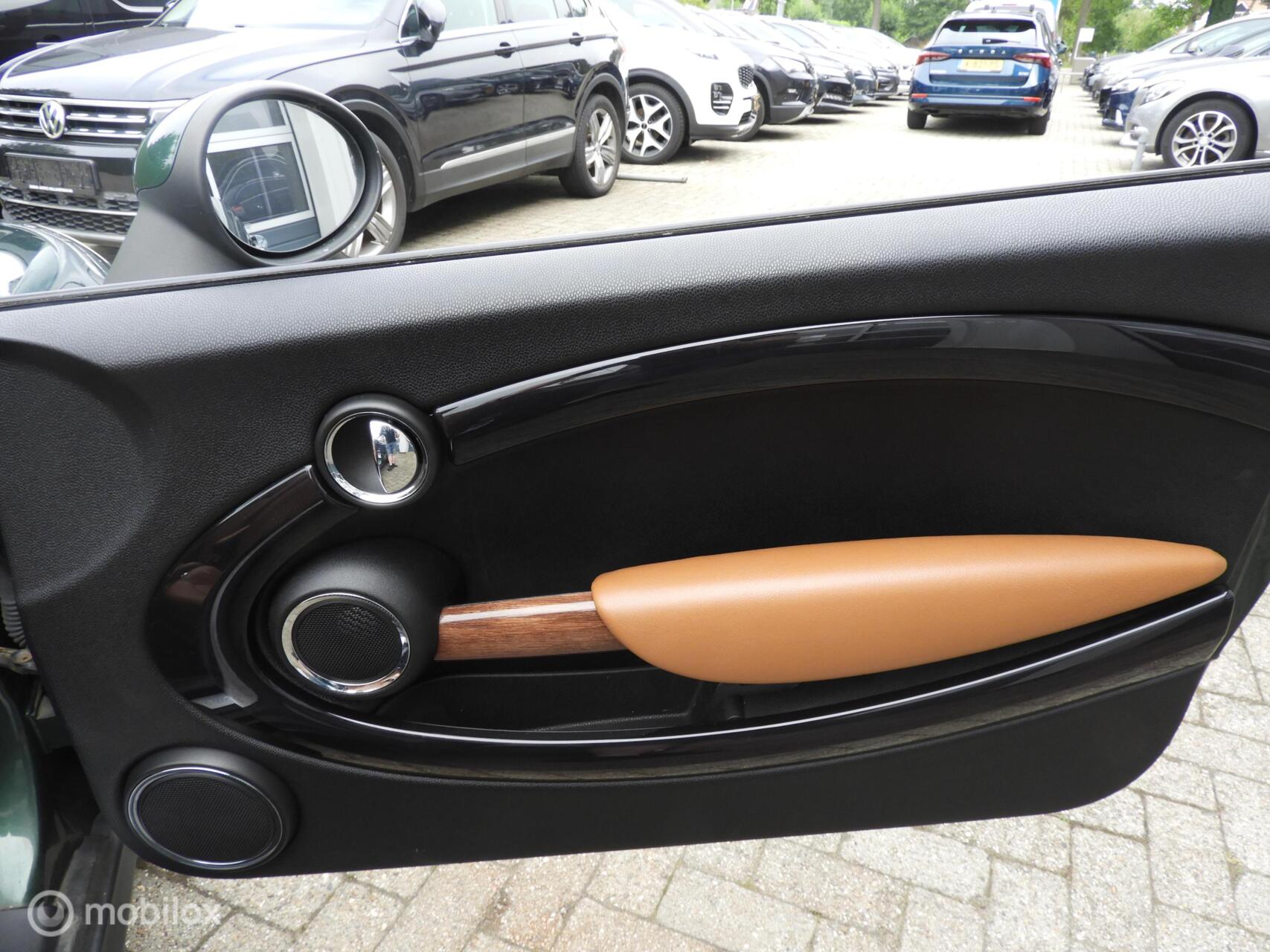 Foto van Mini Cooper S Cabrio