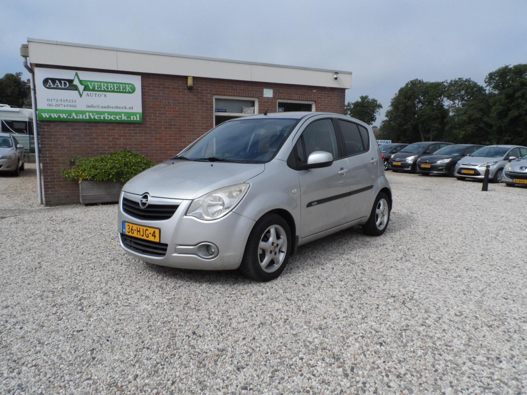 Foto van Opel Agila