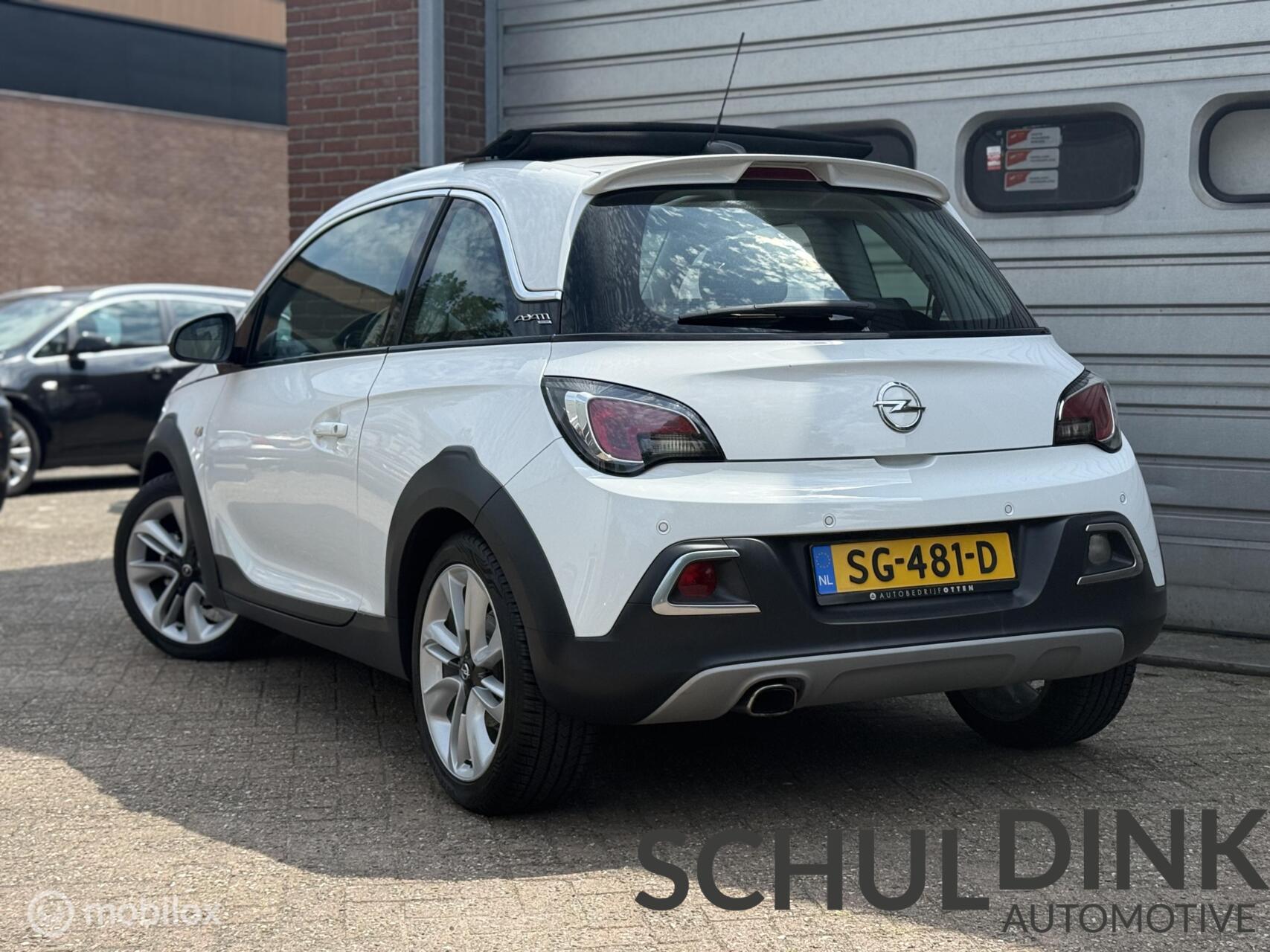 Foto van Opel Adam