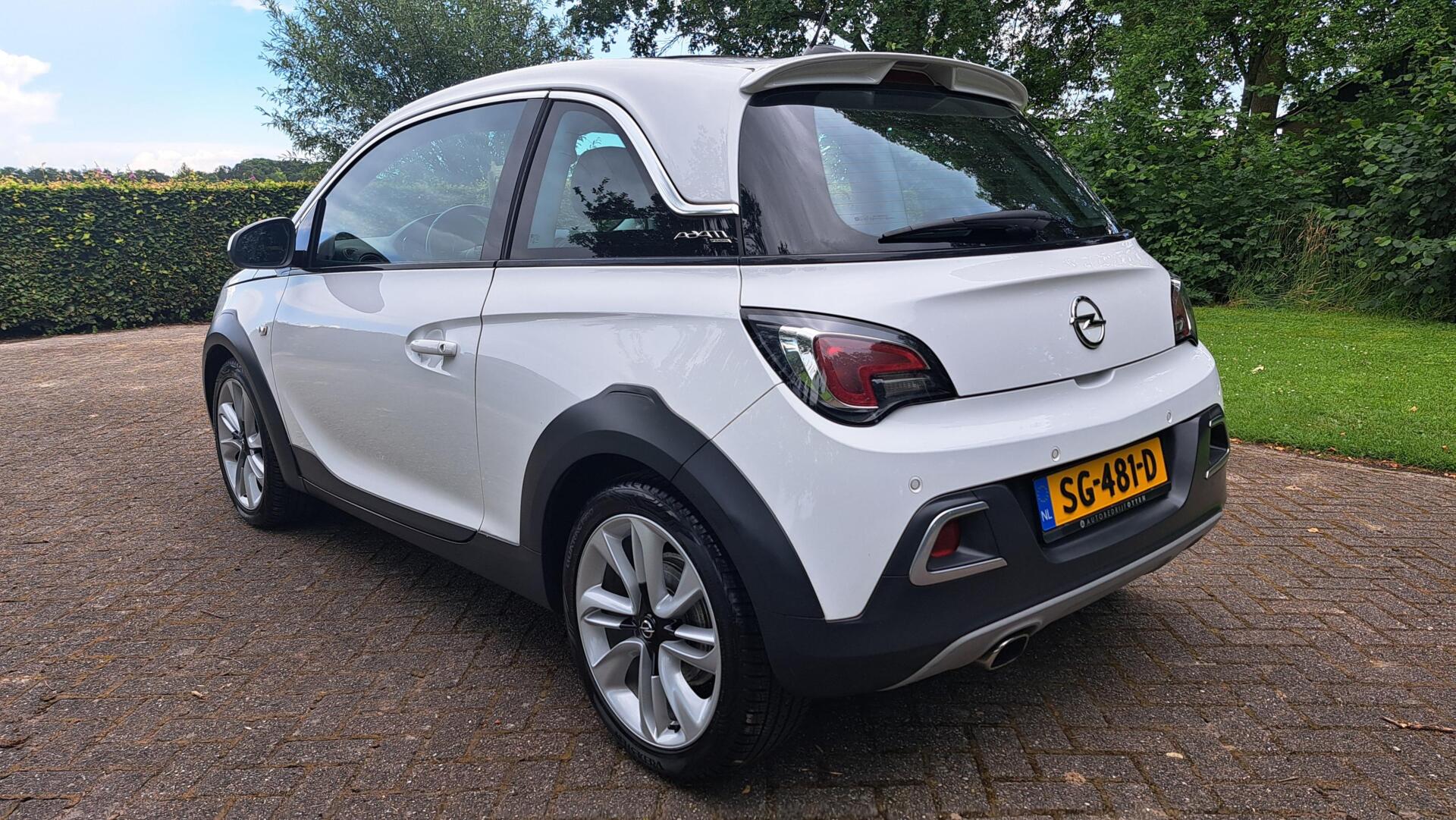Foto van Opel Adam