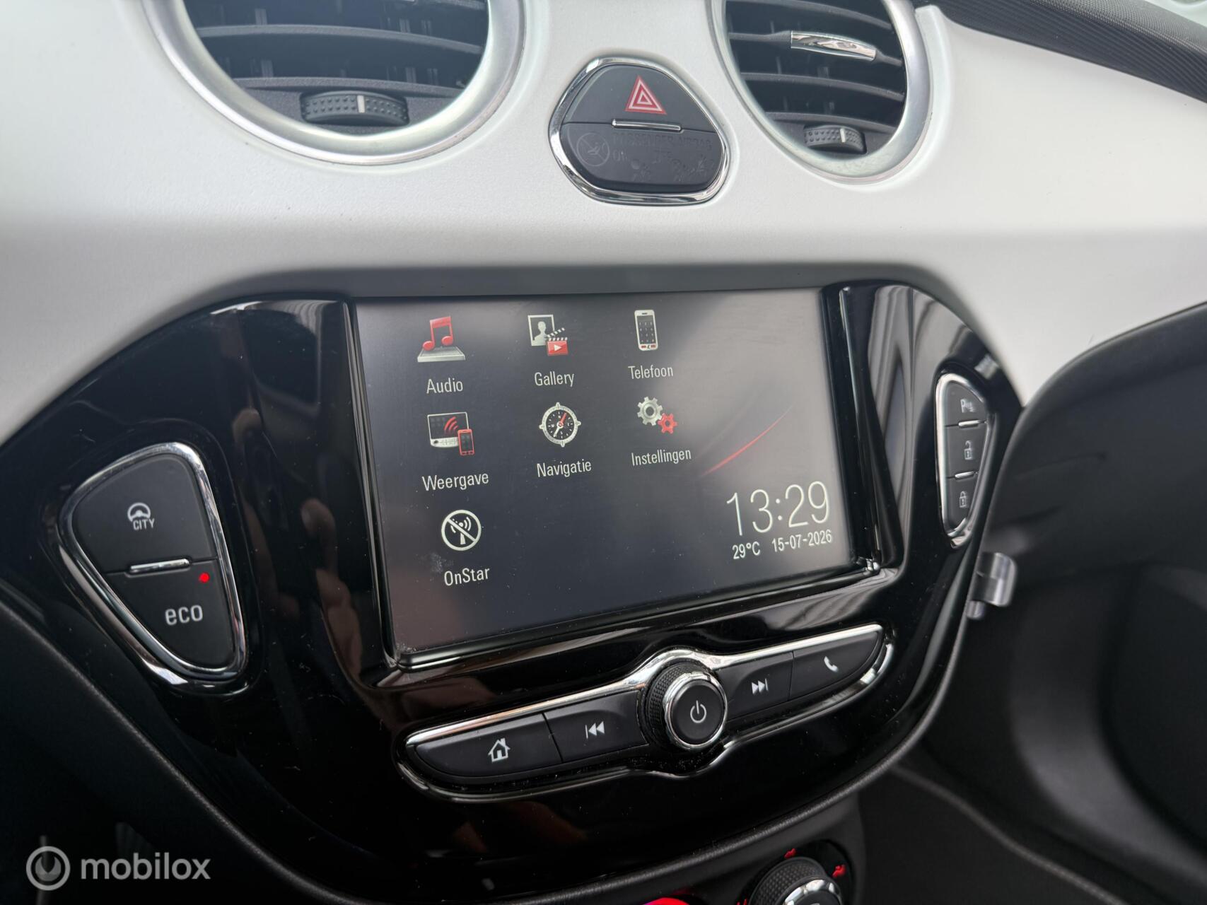 Foto van Opel Adam