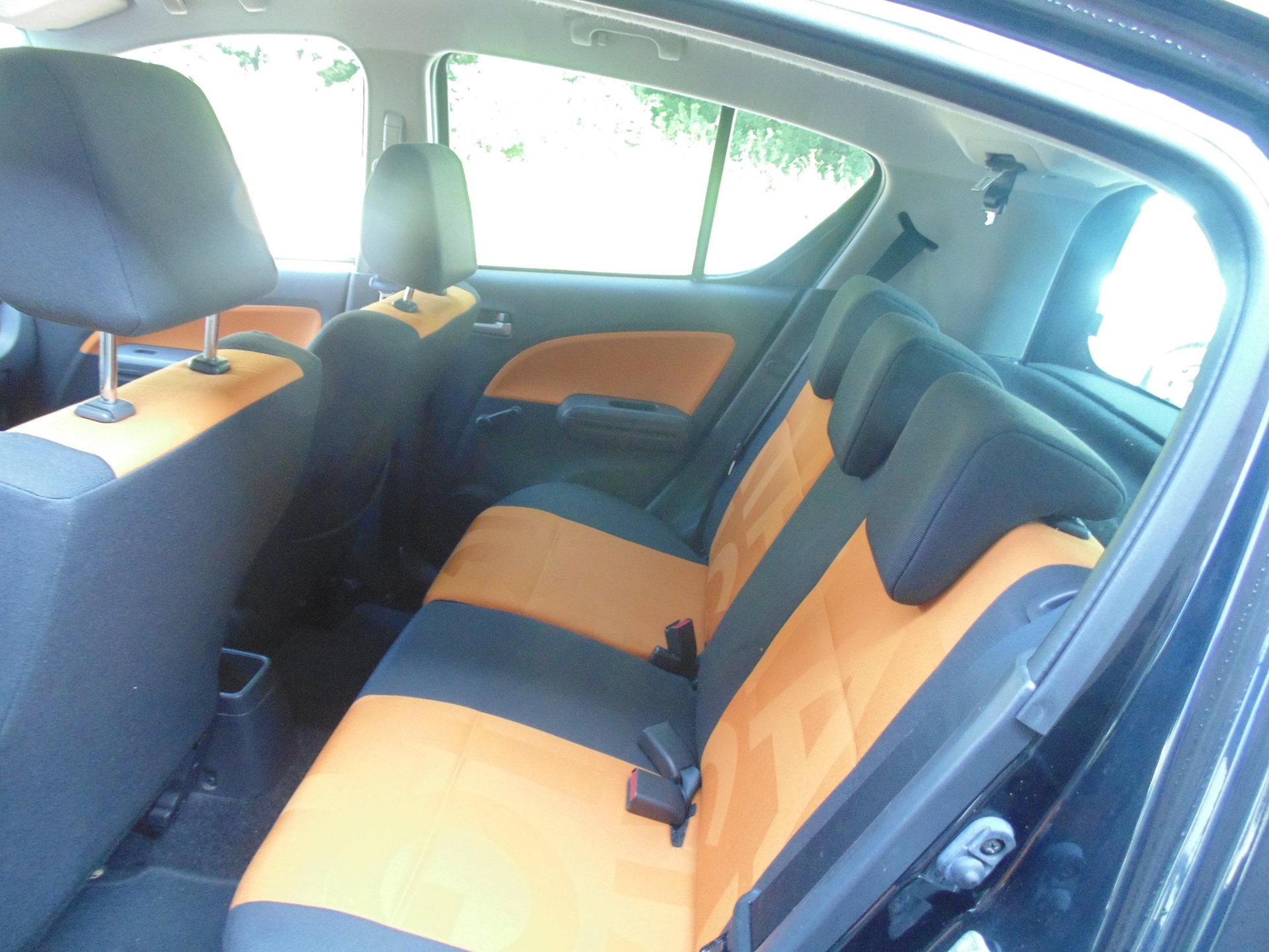 Foto van Opel Agila