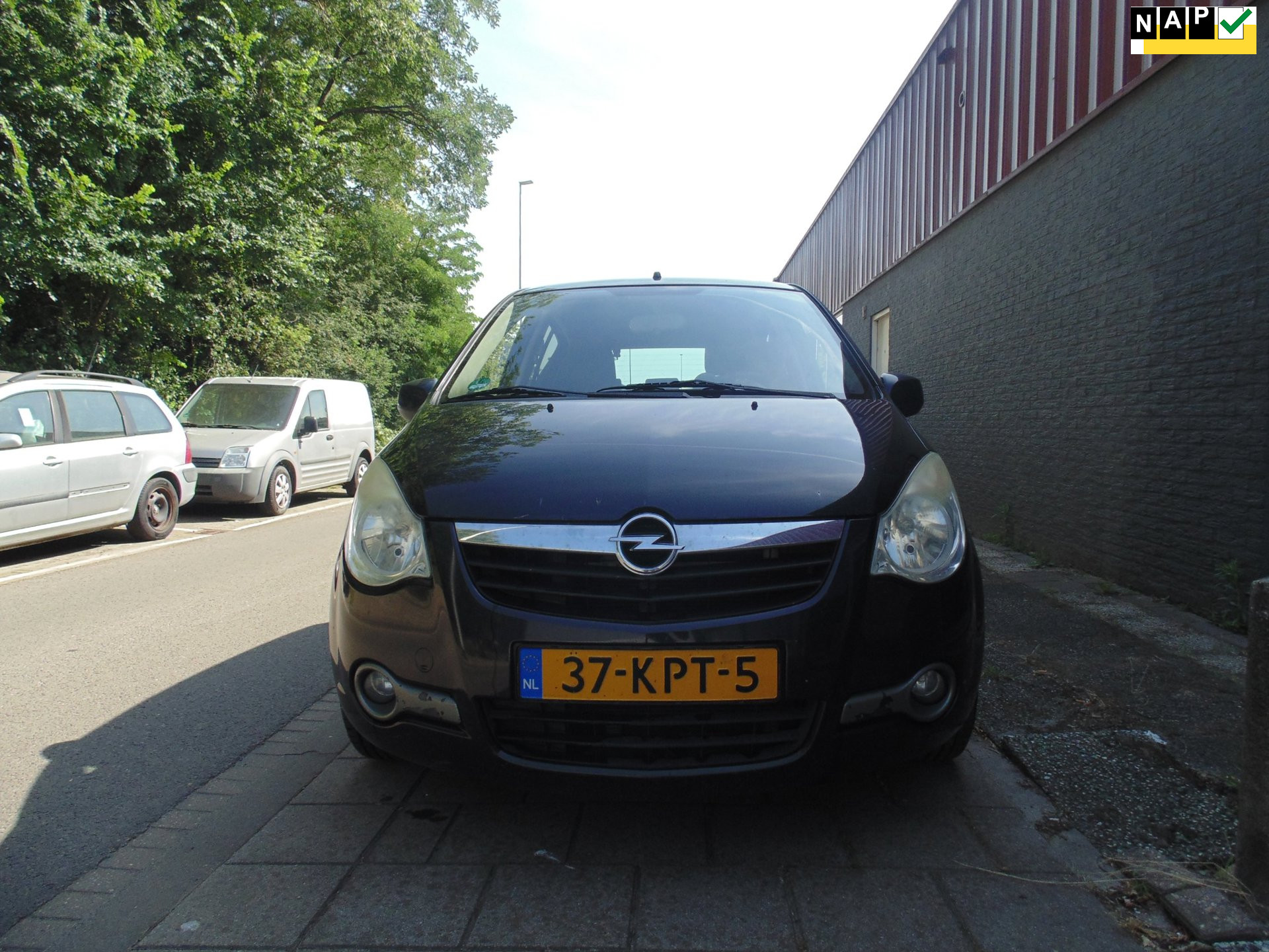 Opel Agila 1.2 Enjoy MET AIRCO TREKHAAK  2010 MOOI AUTO 2010 - voorkant