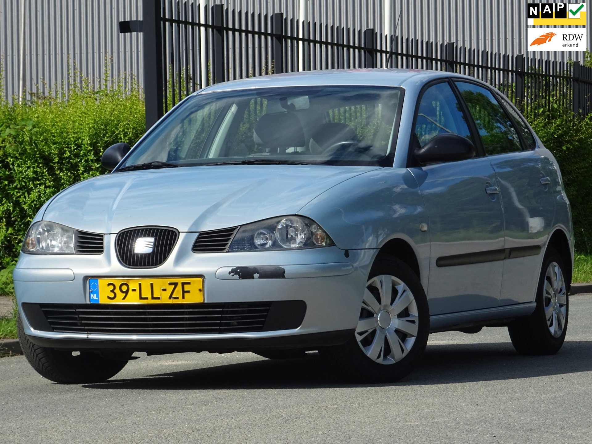 Seat Ibiza 1.4-16V Stella 5-DEURS NAP/ANDROID/APK 03-2027 2003 - voorkant
