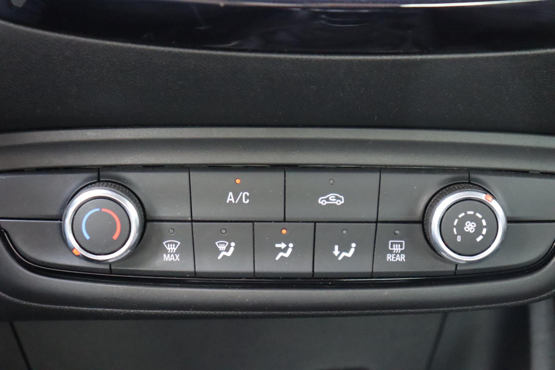Foto van Opel Crossland X