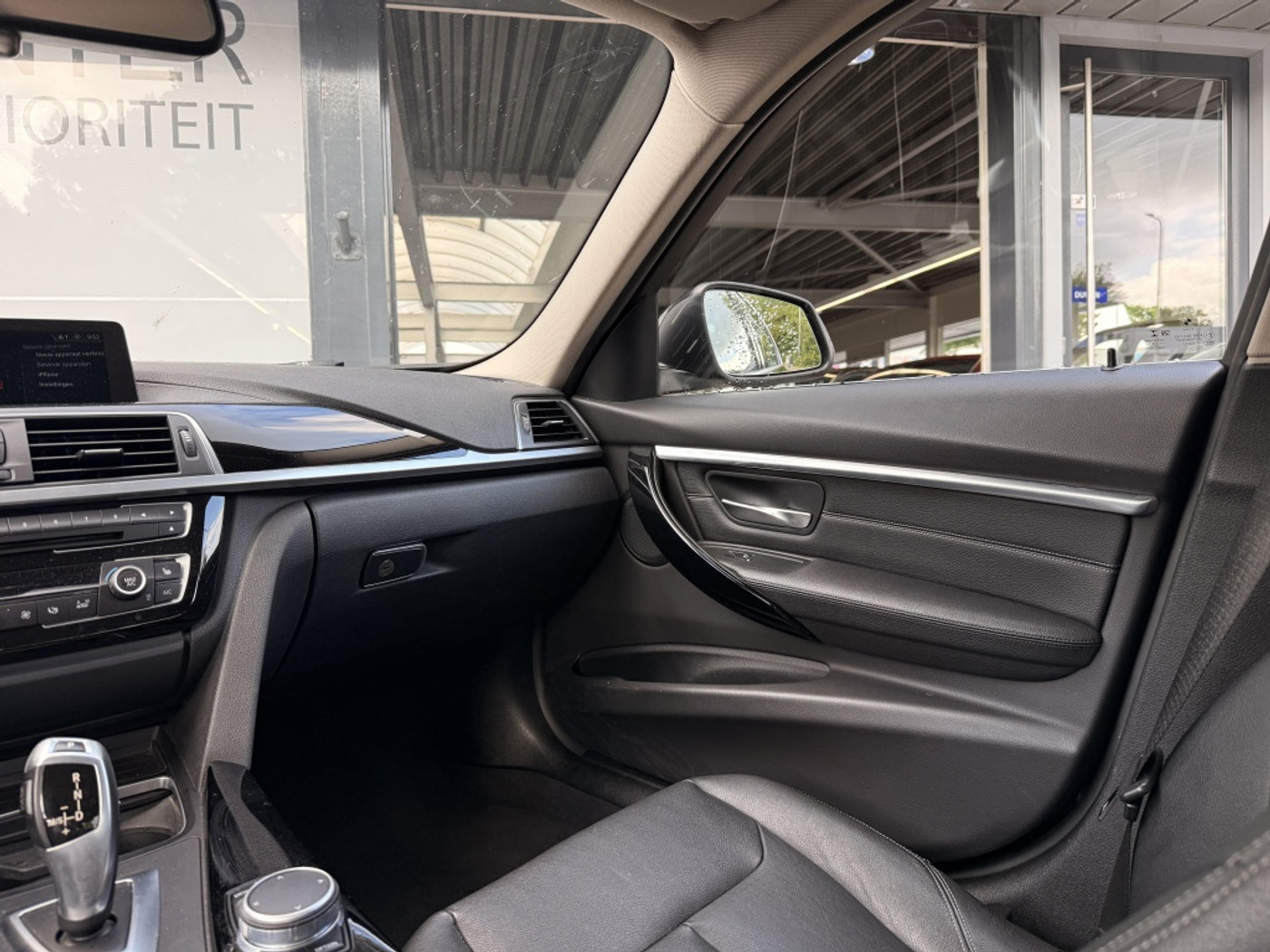 Foto van BMW 318i