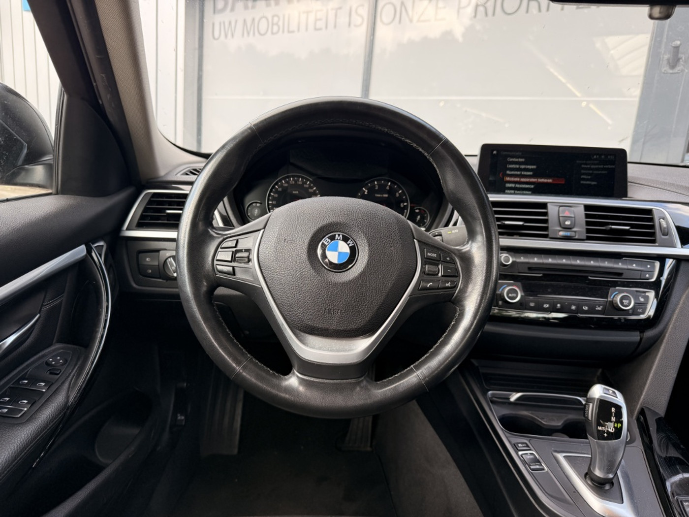 Foto van BMW 318i