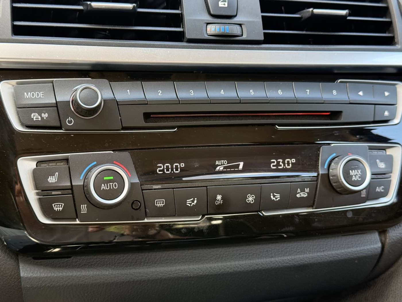 Foto van BMW 318i