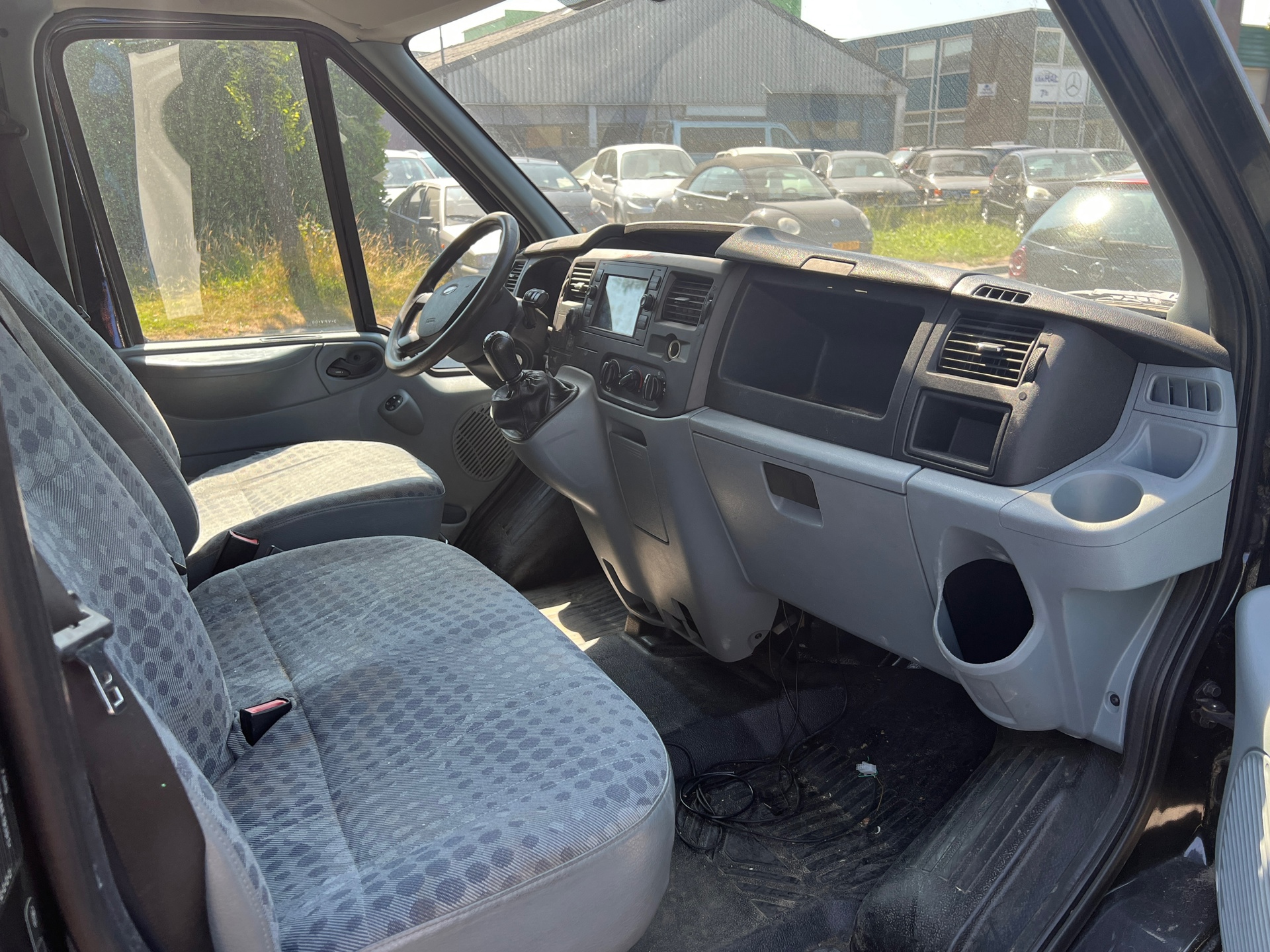 Foto van Ford Transit 260s Van 85dpf LR 4.23