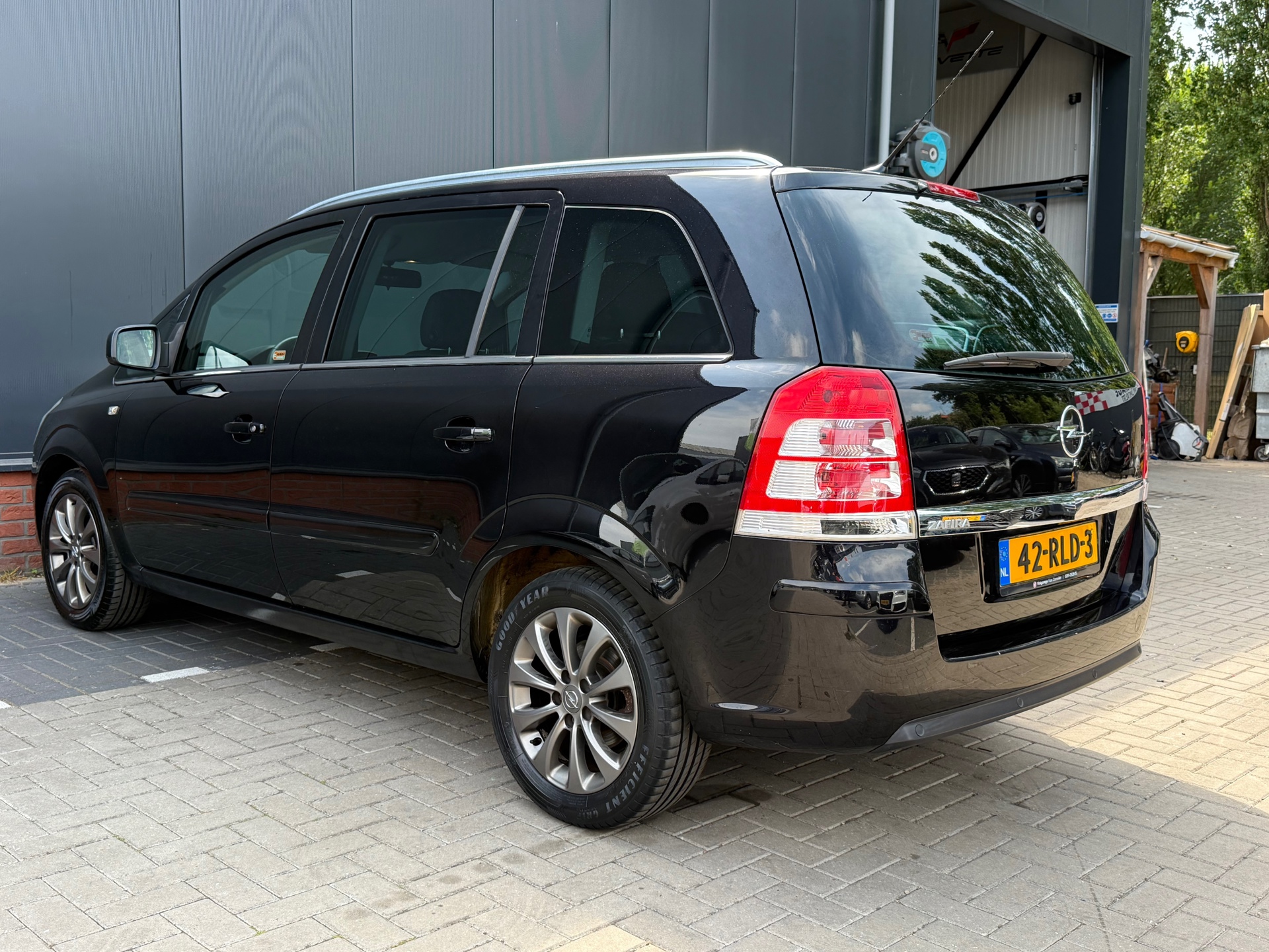 Foto van Opel Zafira