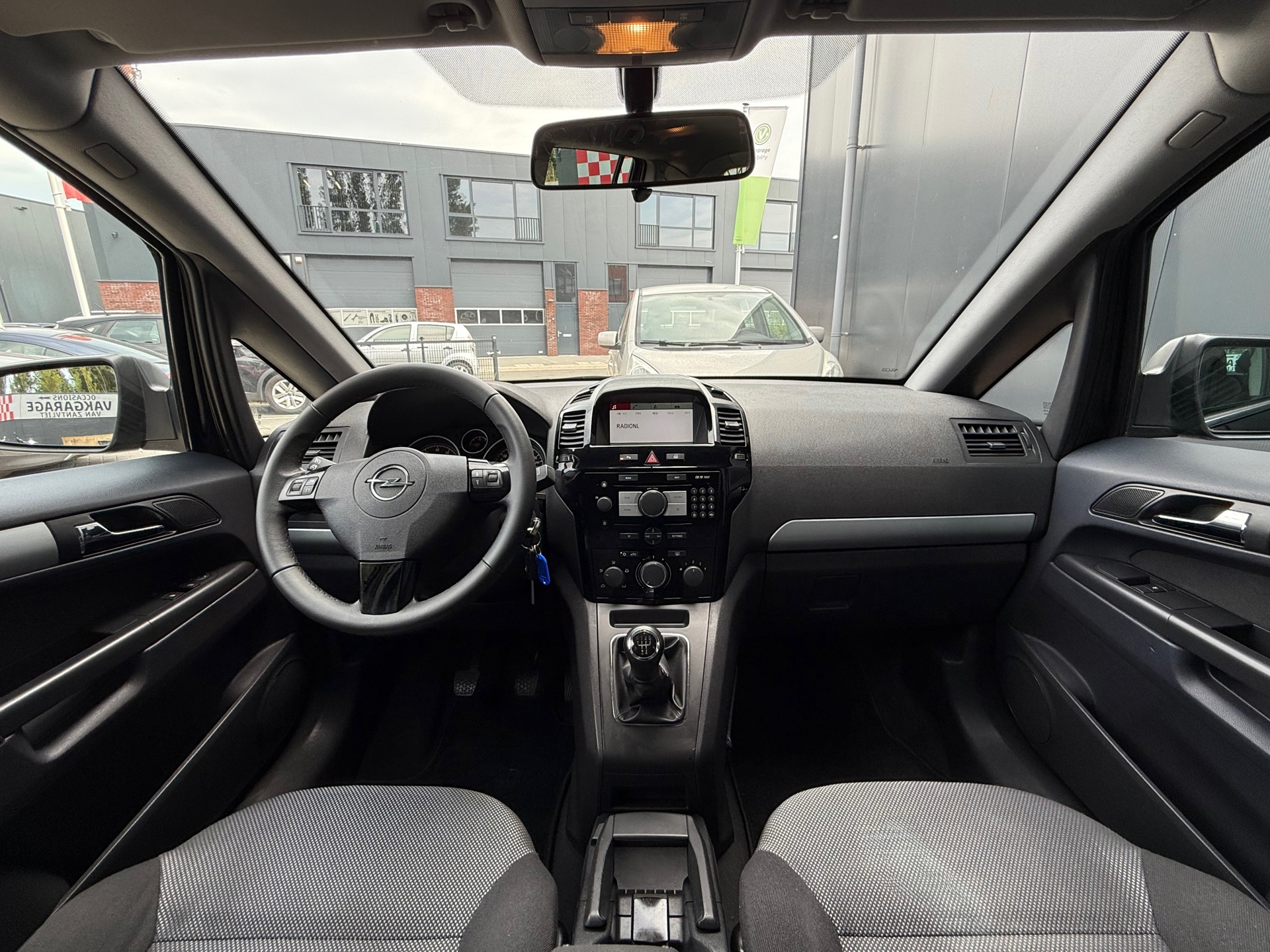 Foto van Opel Zafira