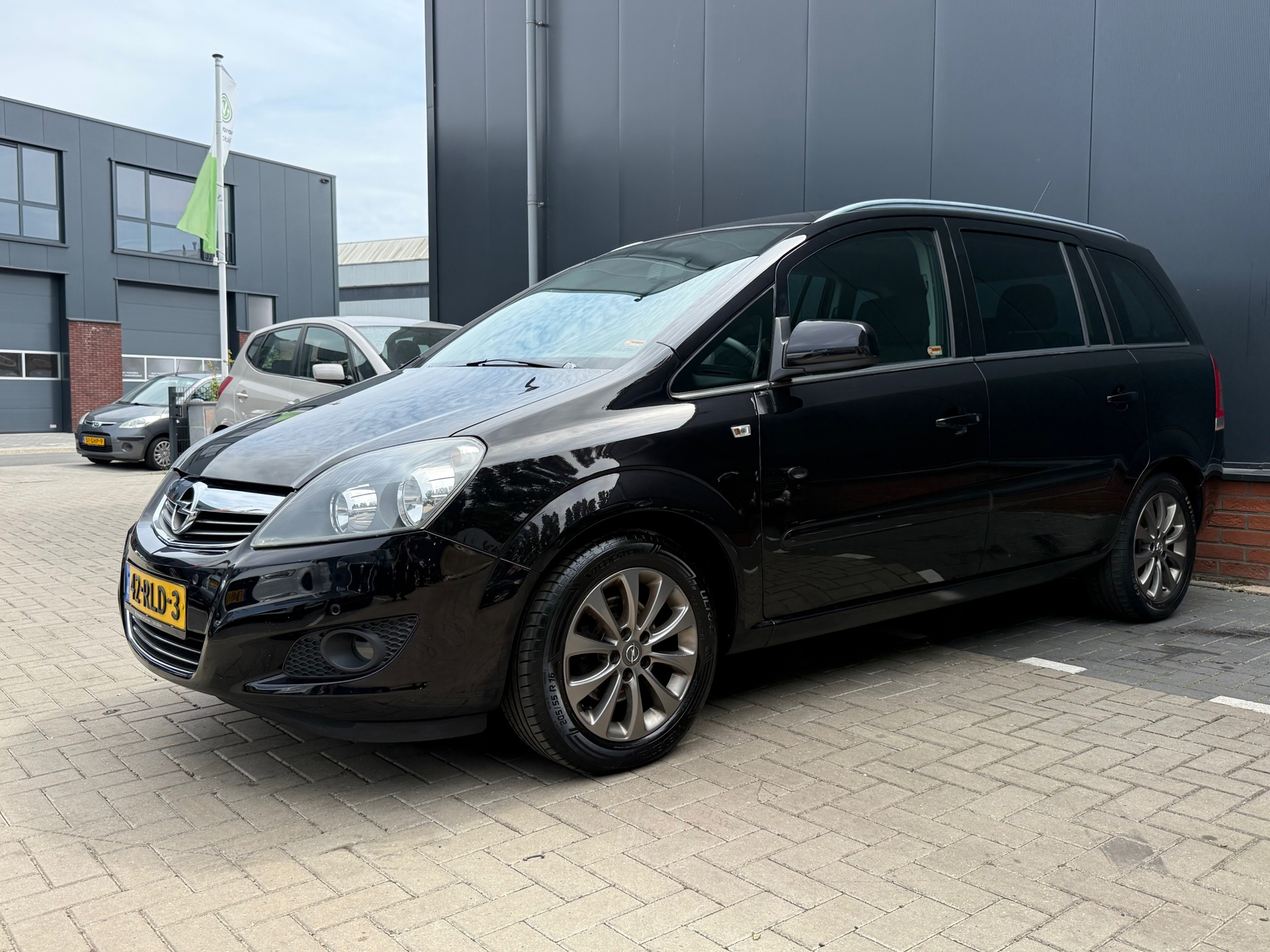 Foto van Opel Zafira