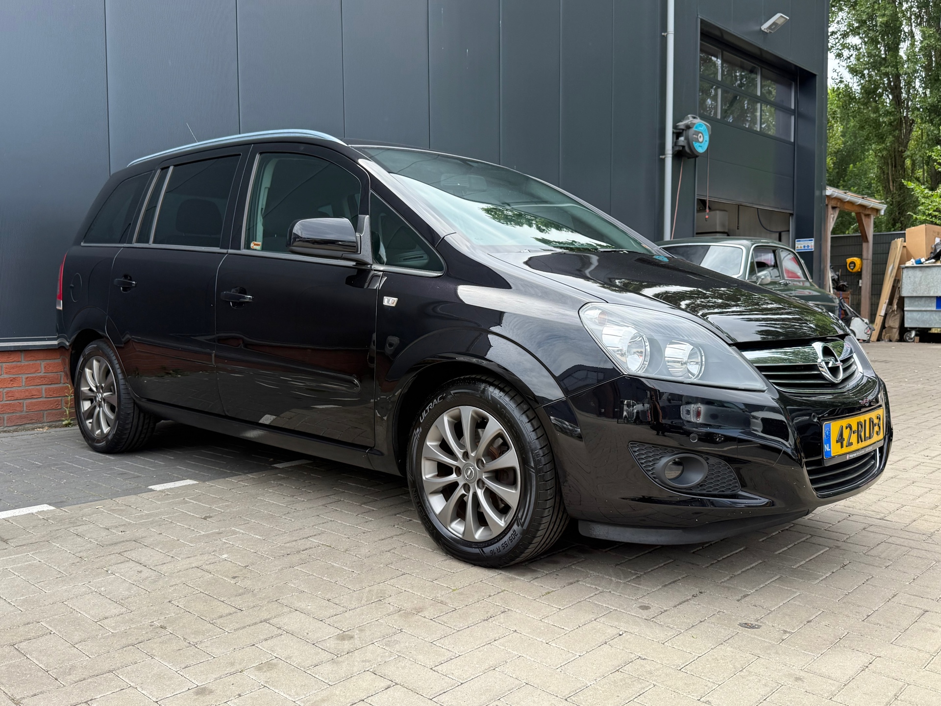 Foto van Opel Zafira