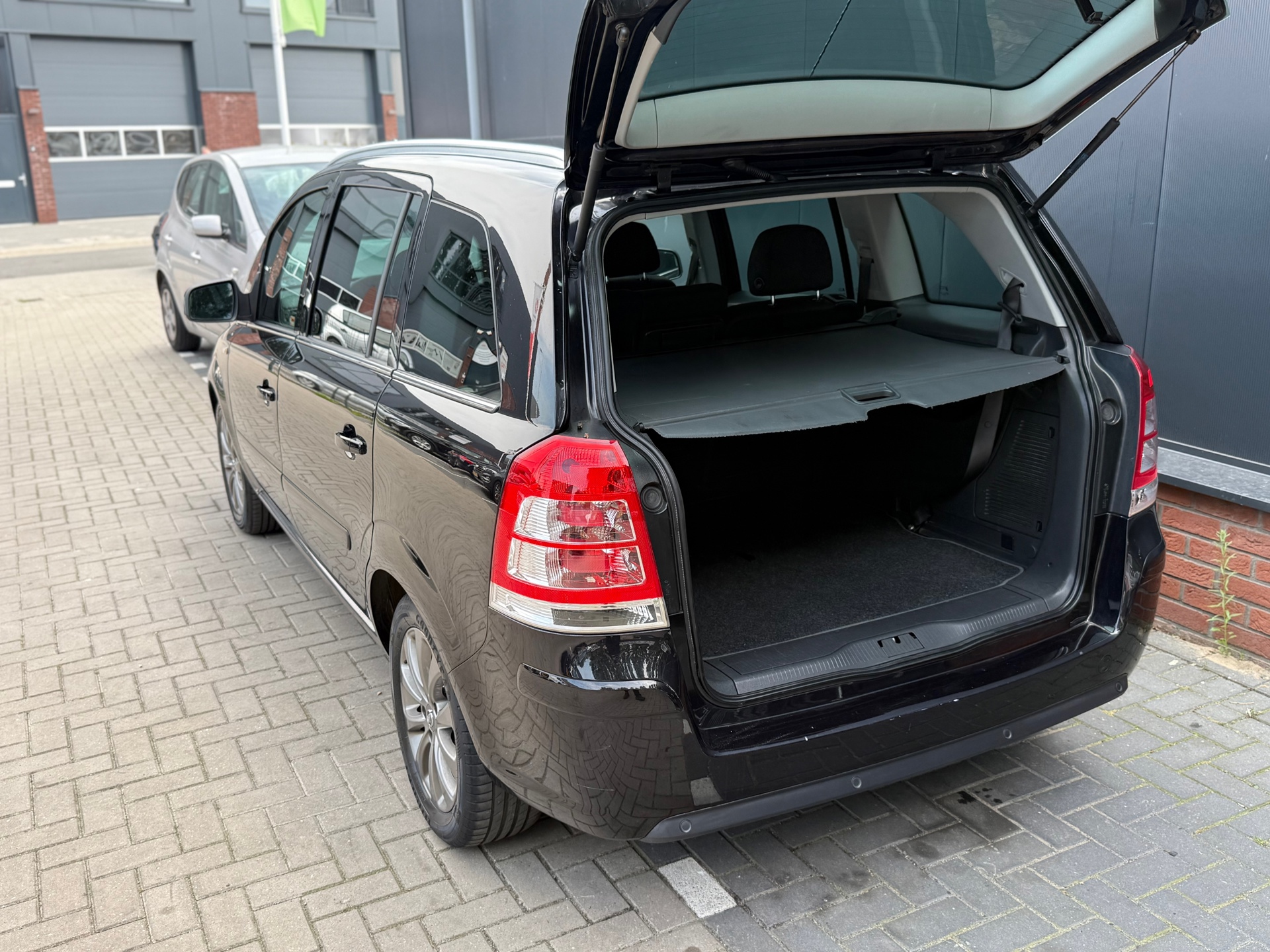 Foto van Opel Zafira