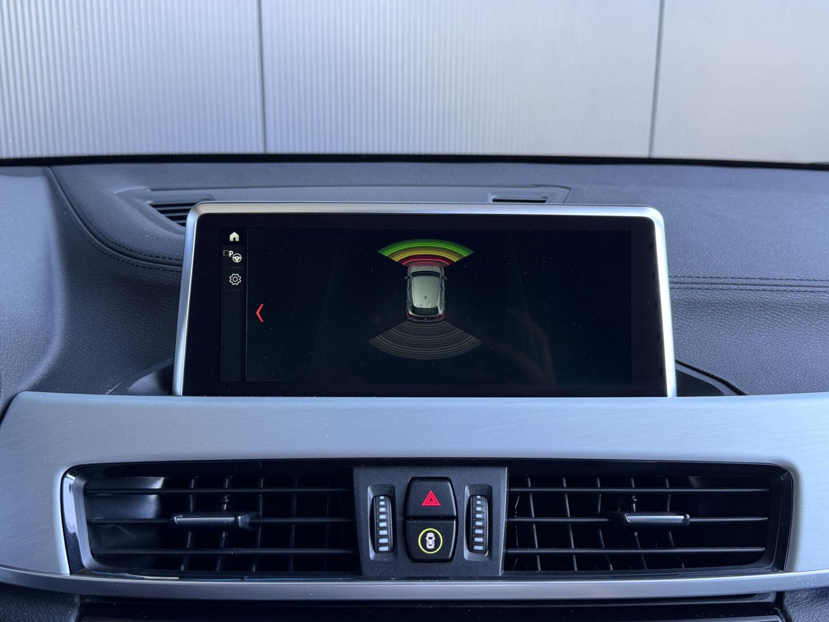 Foto van BMW X2 Sdrive20i