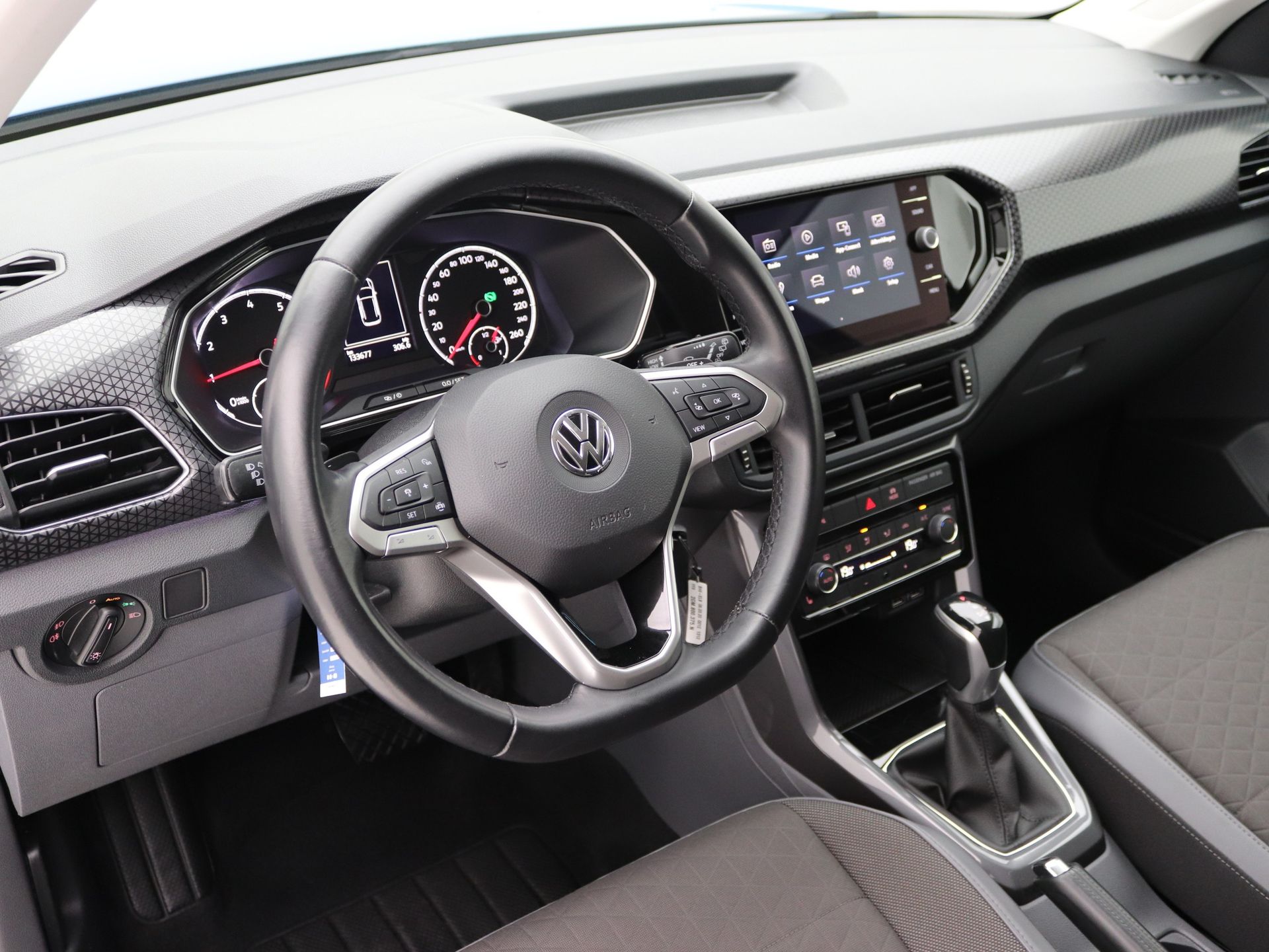 Foto van Volkswagen T-cross
