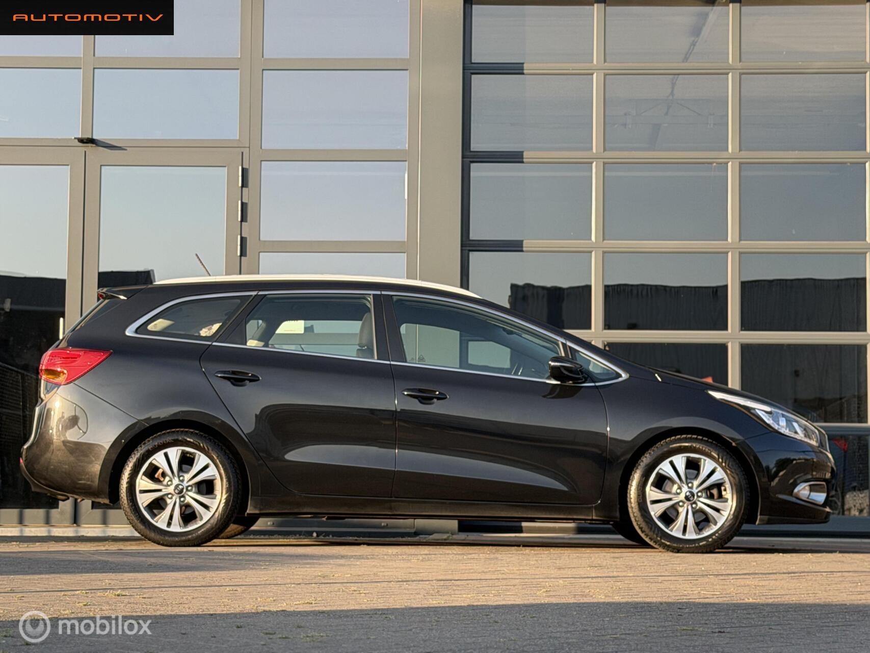 Foto van Kia Cee D
