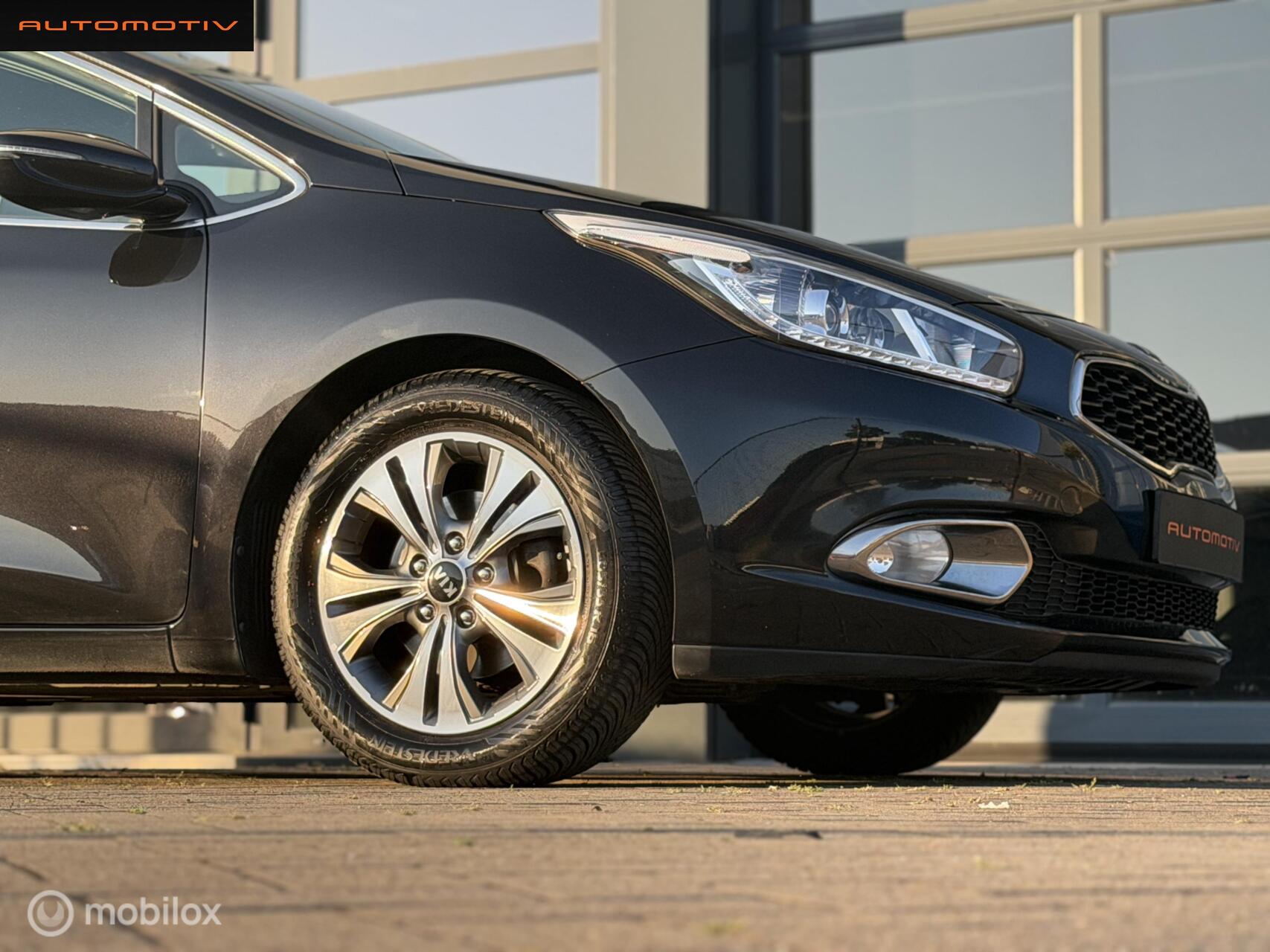 Foto van Kia Cee D