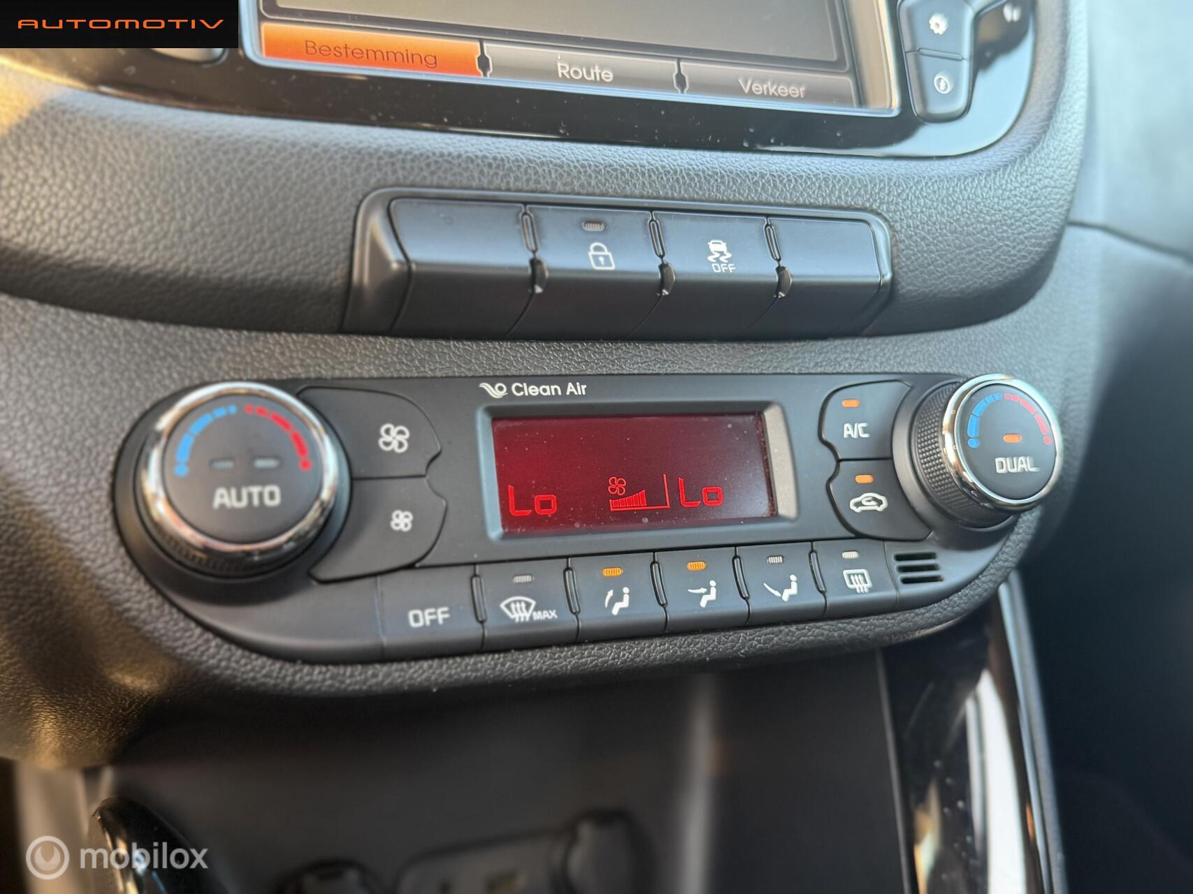 Foto van Kia Cee D