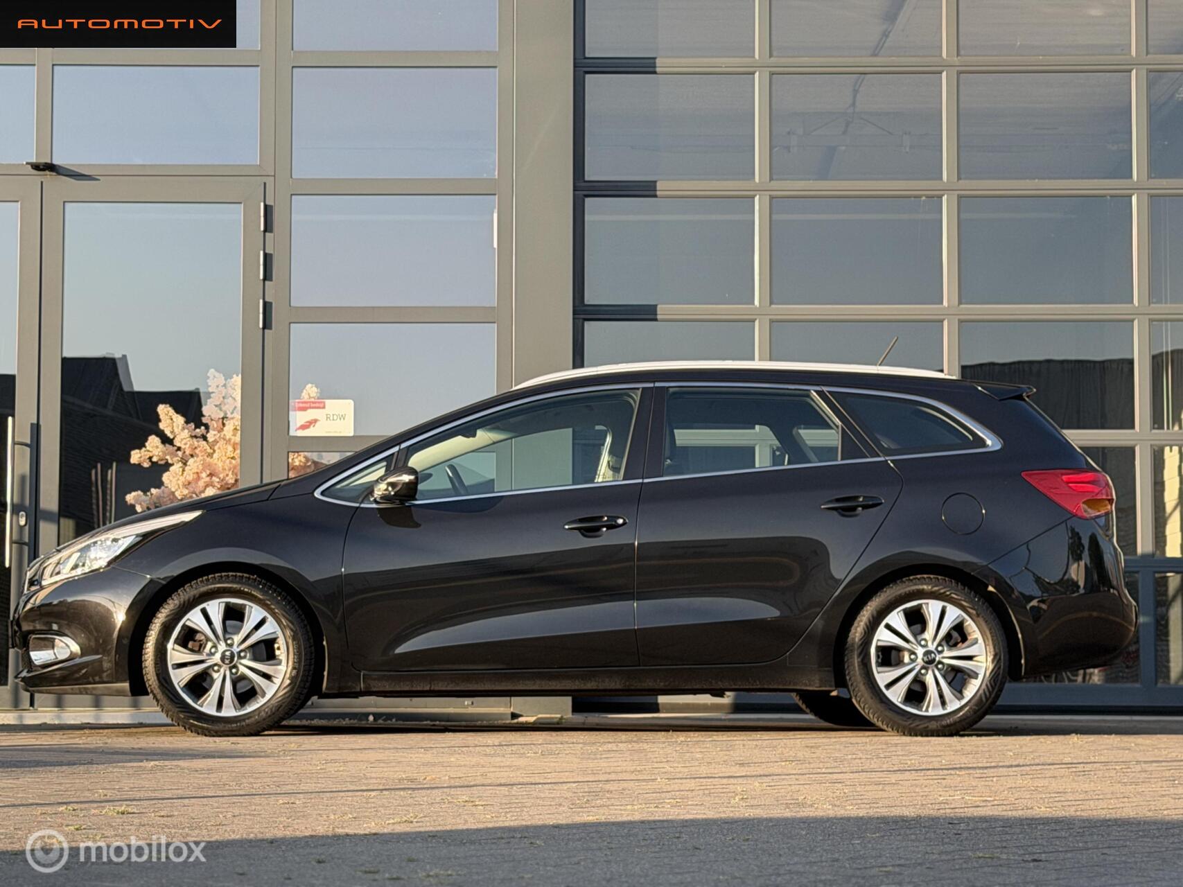Foto van Kia Cee D