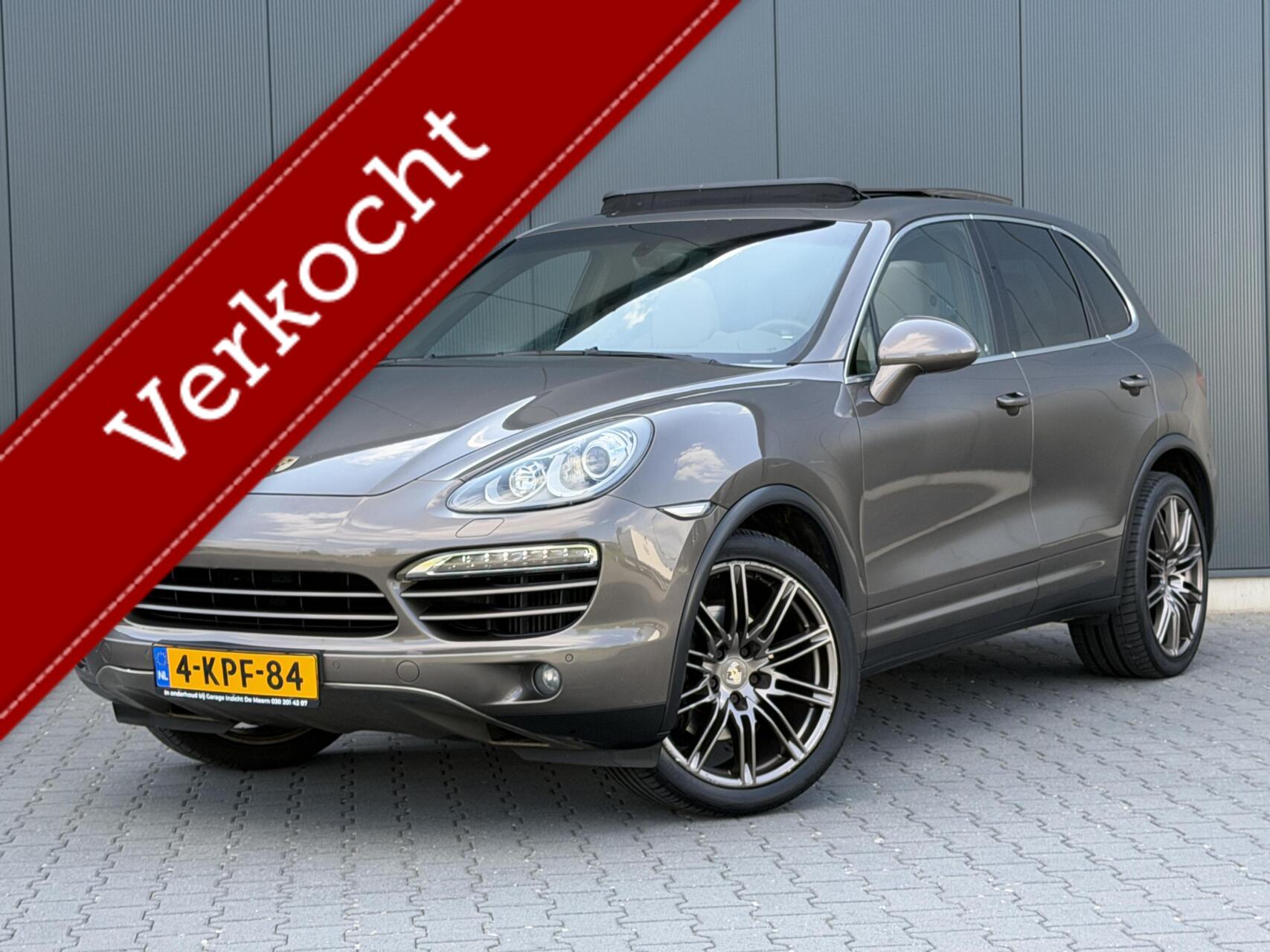 Porsche Cayenne Diesel 3.0 D Panoramadak - Leder - Leder Dash - Led - Camera 2011 - voorkant