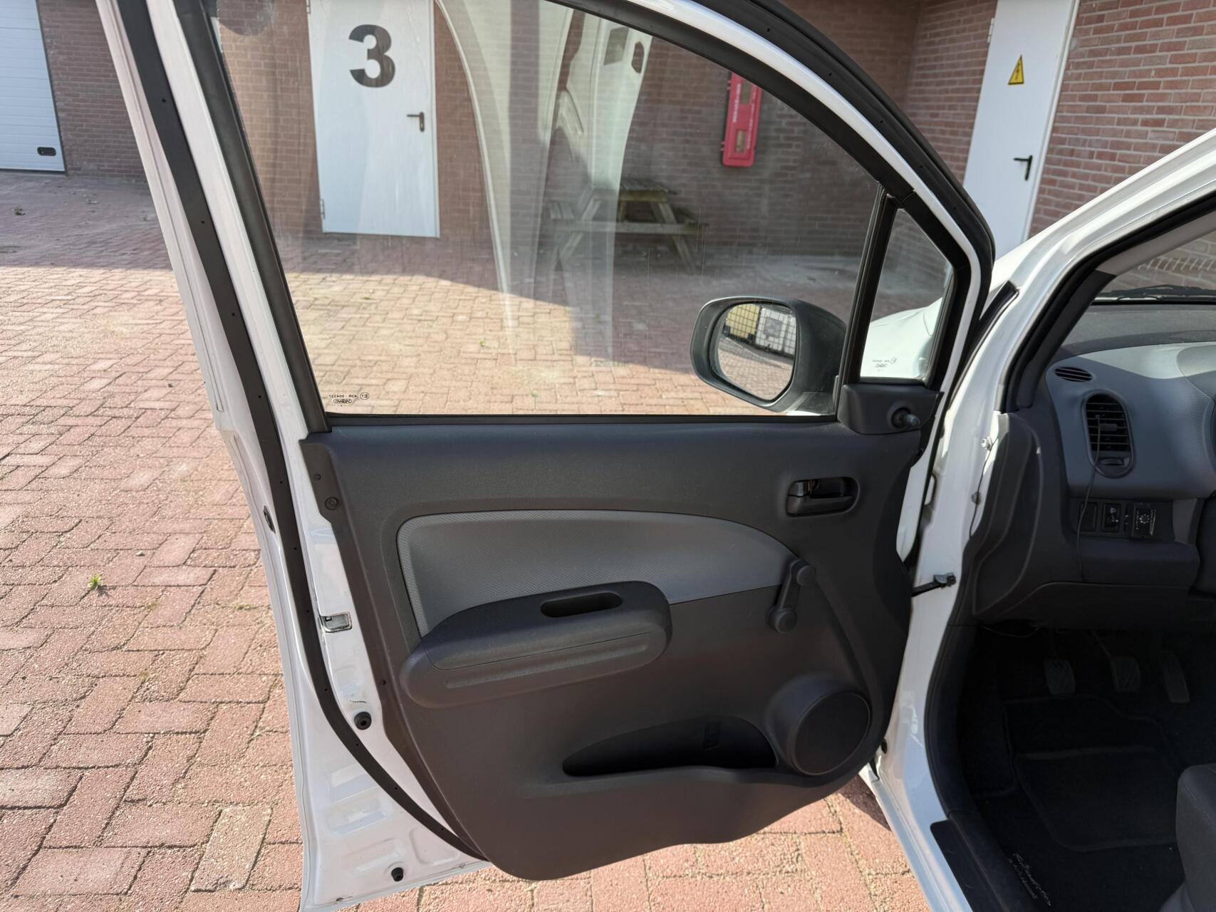 Foto van Suzuki Splash
