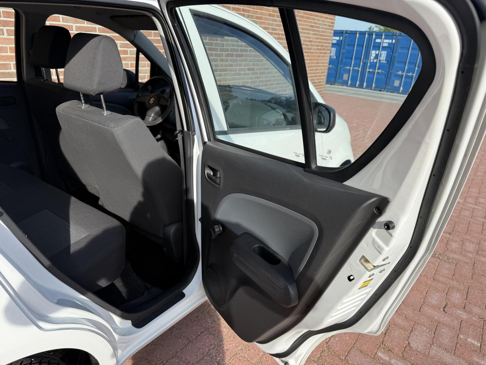 Foto van Suzuki Splash
