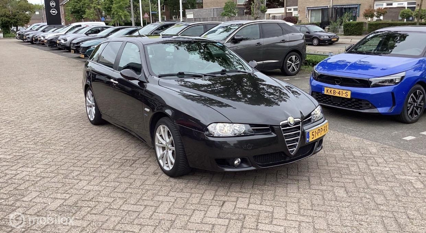 Foto van Alfa Romeo Alfa Romeo 156 Sport Wagon