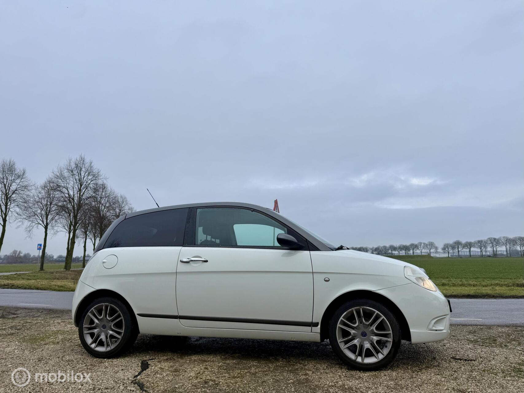Foto van Lancia Lancia Ypsilon