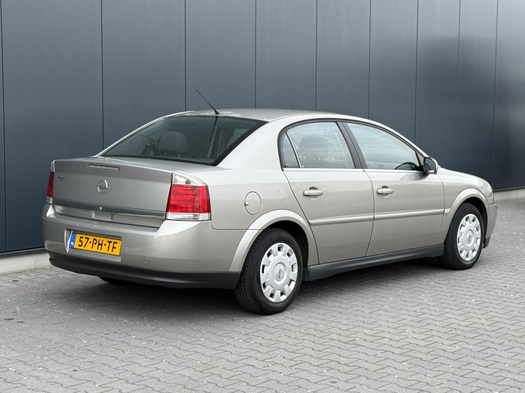 Foto van Opel Vectra-c
