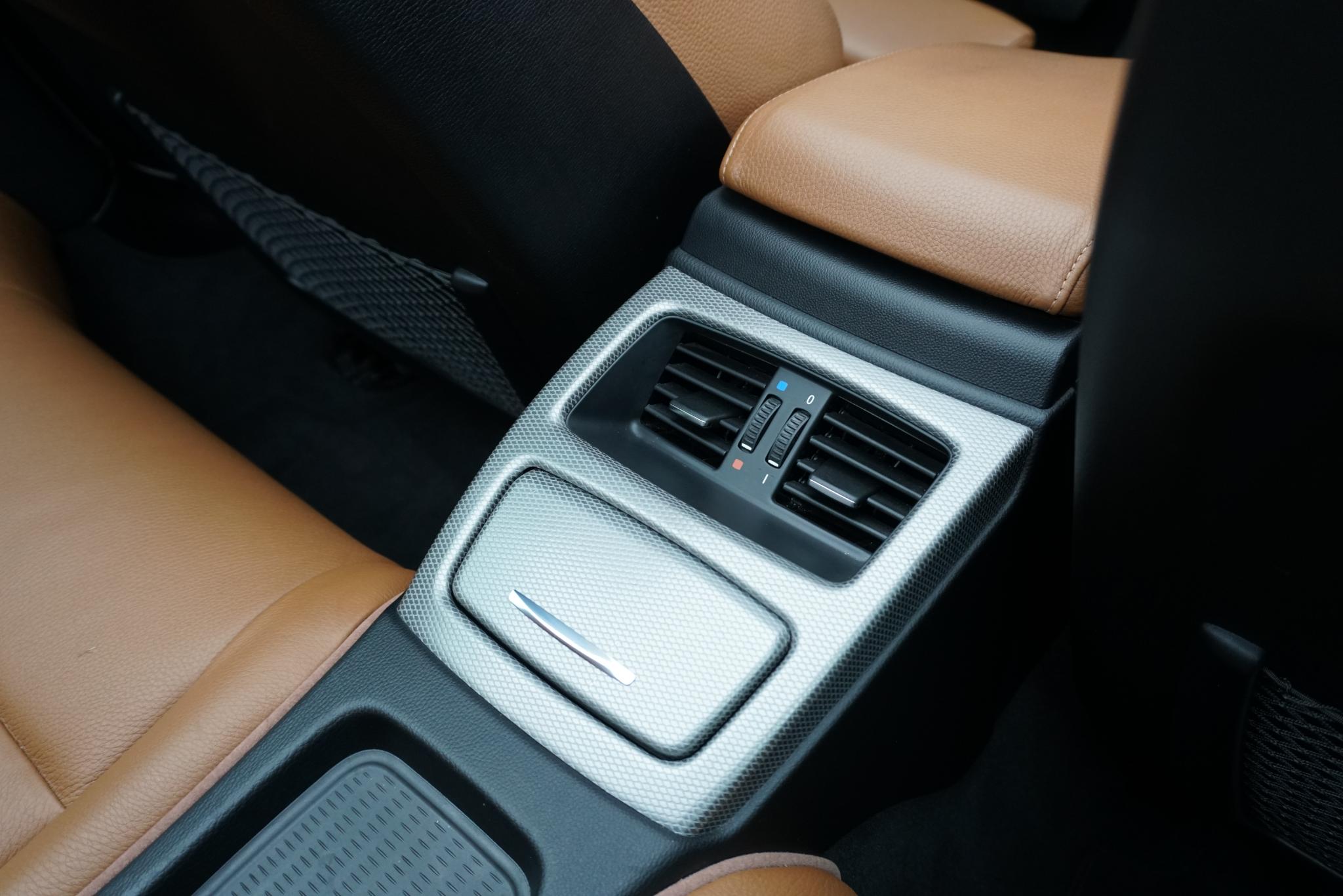 Foto van BMW 320i