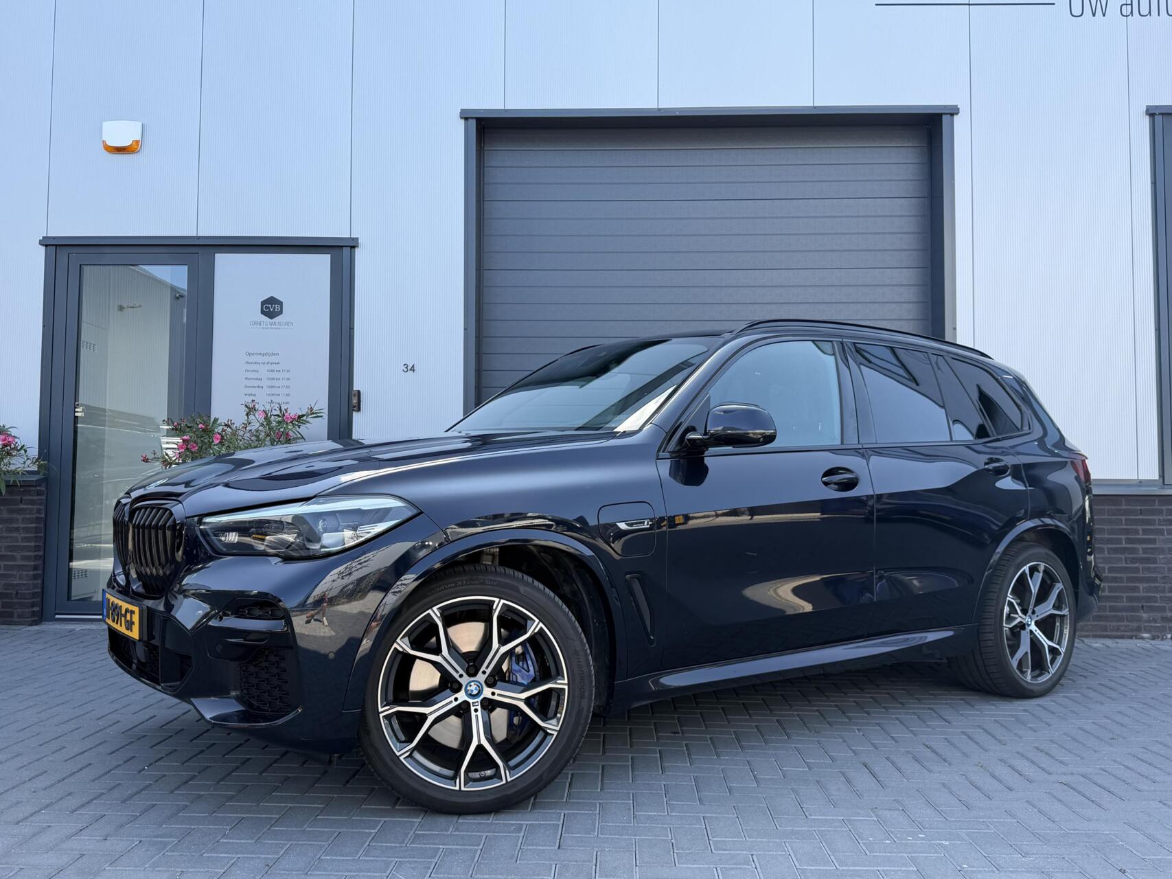 BMW X5 xDrive45e High Executive 2021 - voorkant