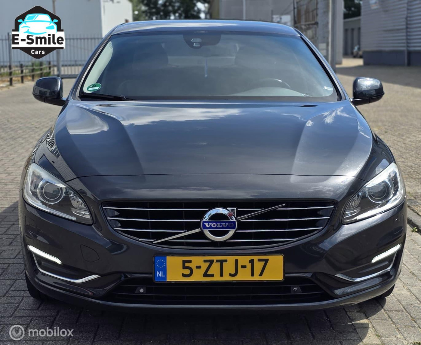 Foto van Volvo V60 Plug In Hybrid