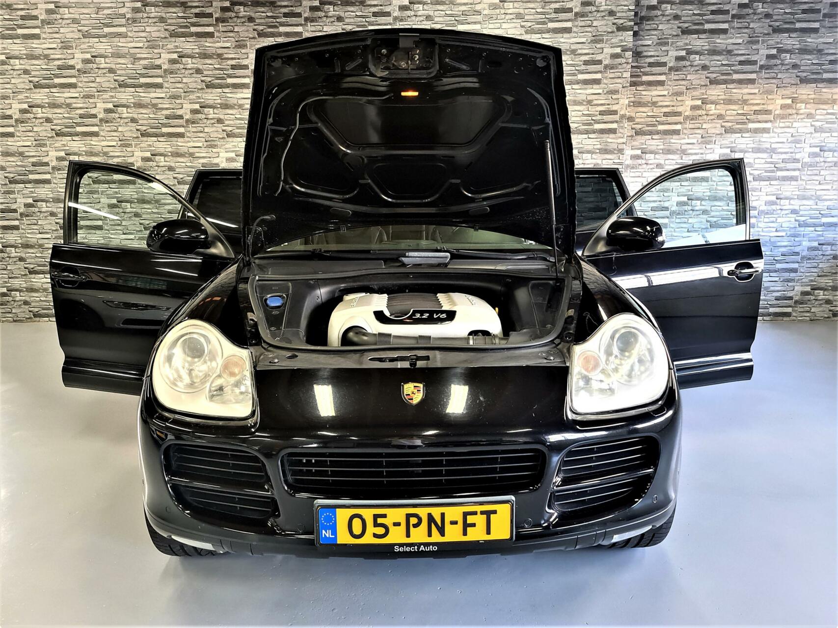 Foto van Porsche Cayenne