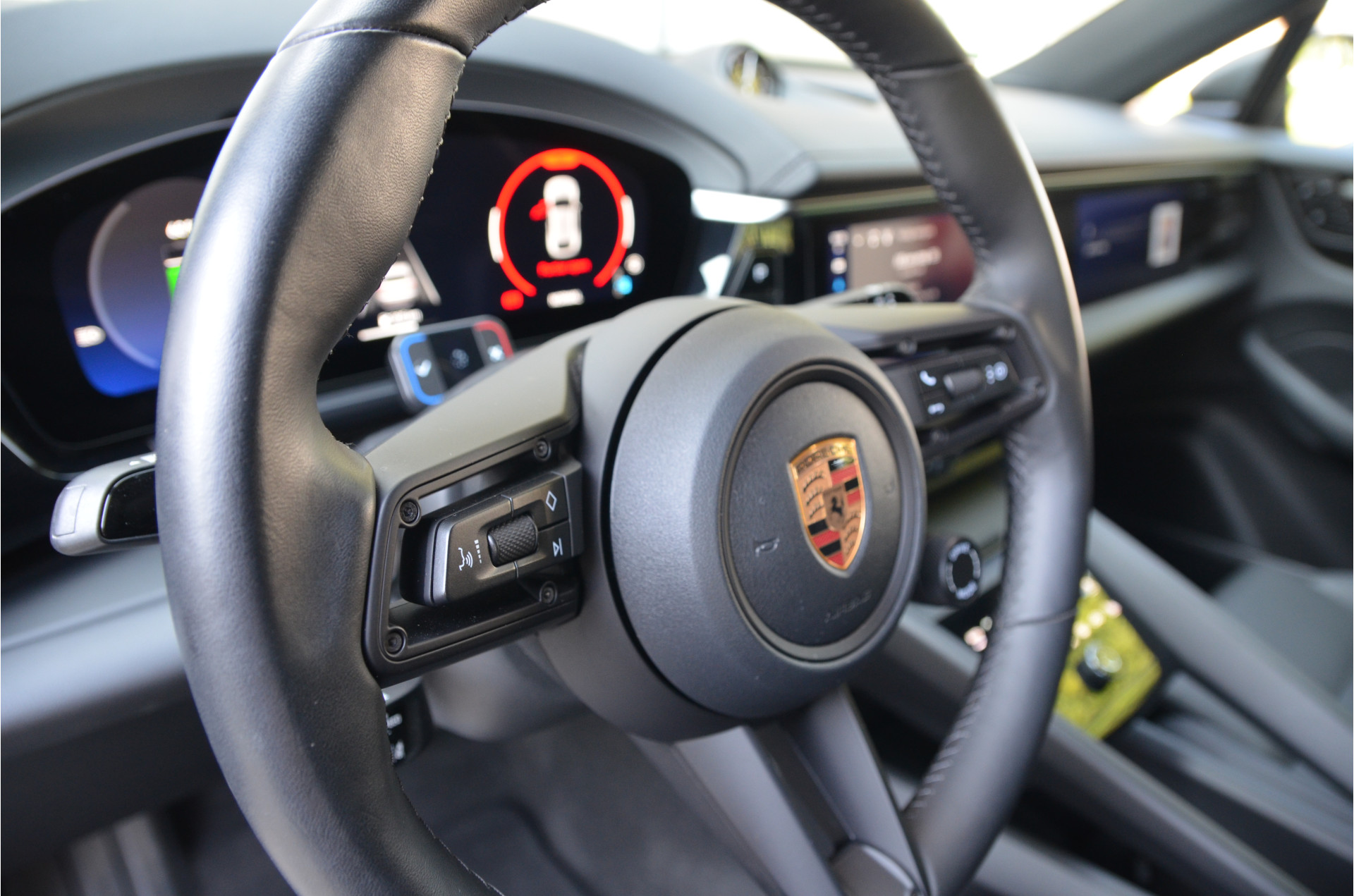 Foto van Porsche Macan 4