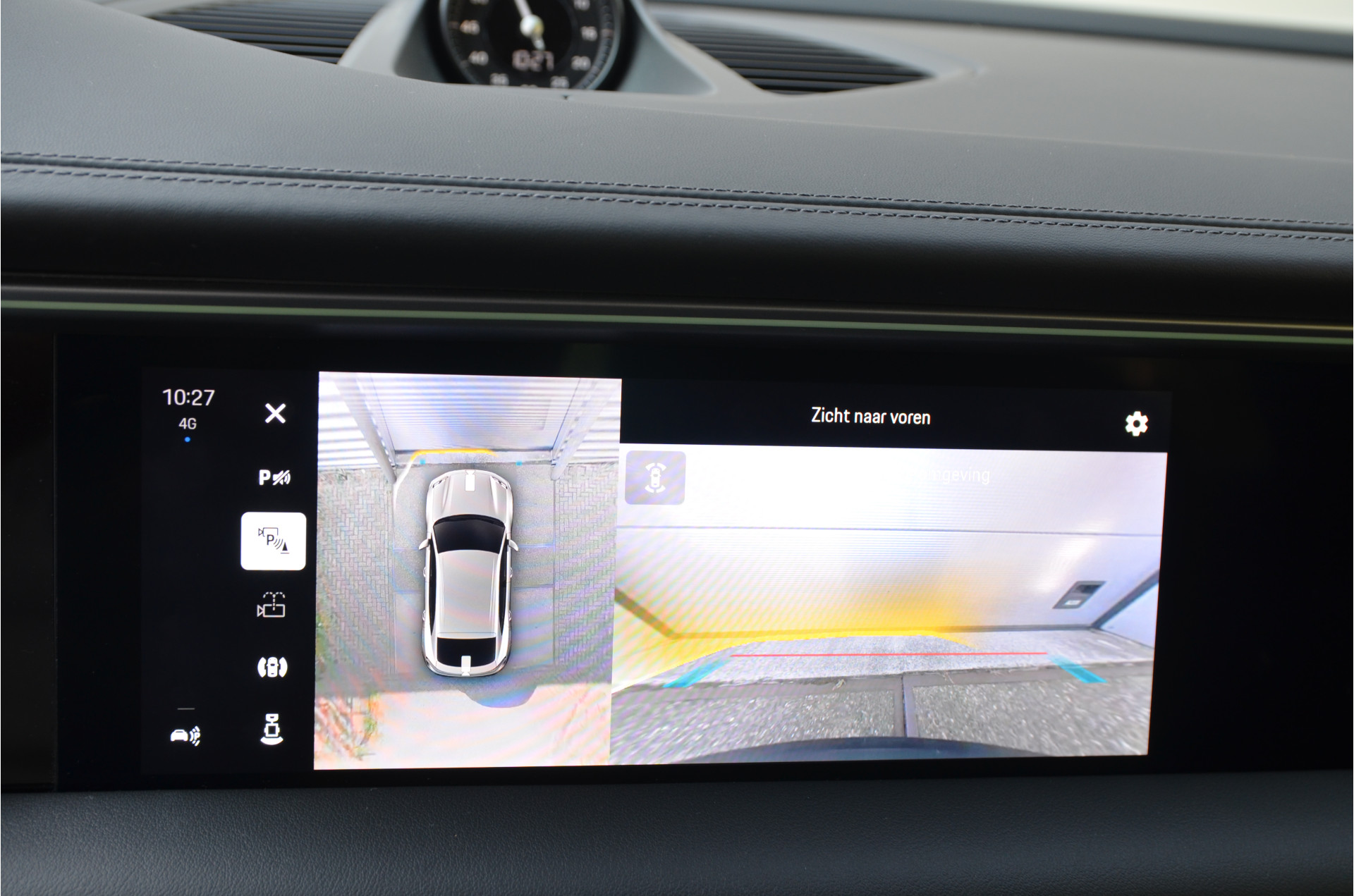 Foto van Porsche Macan 4