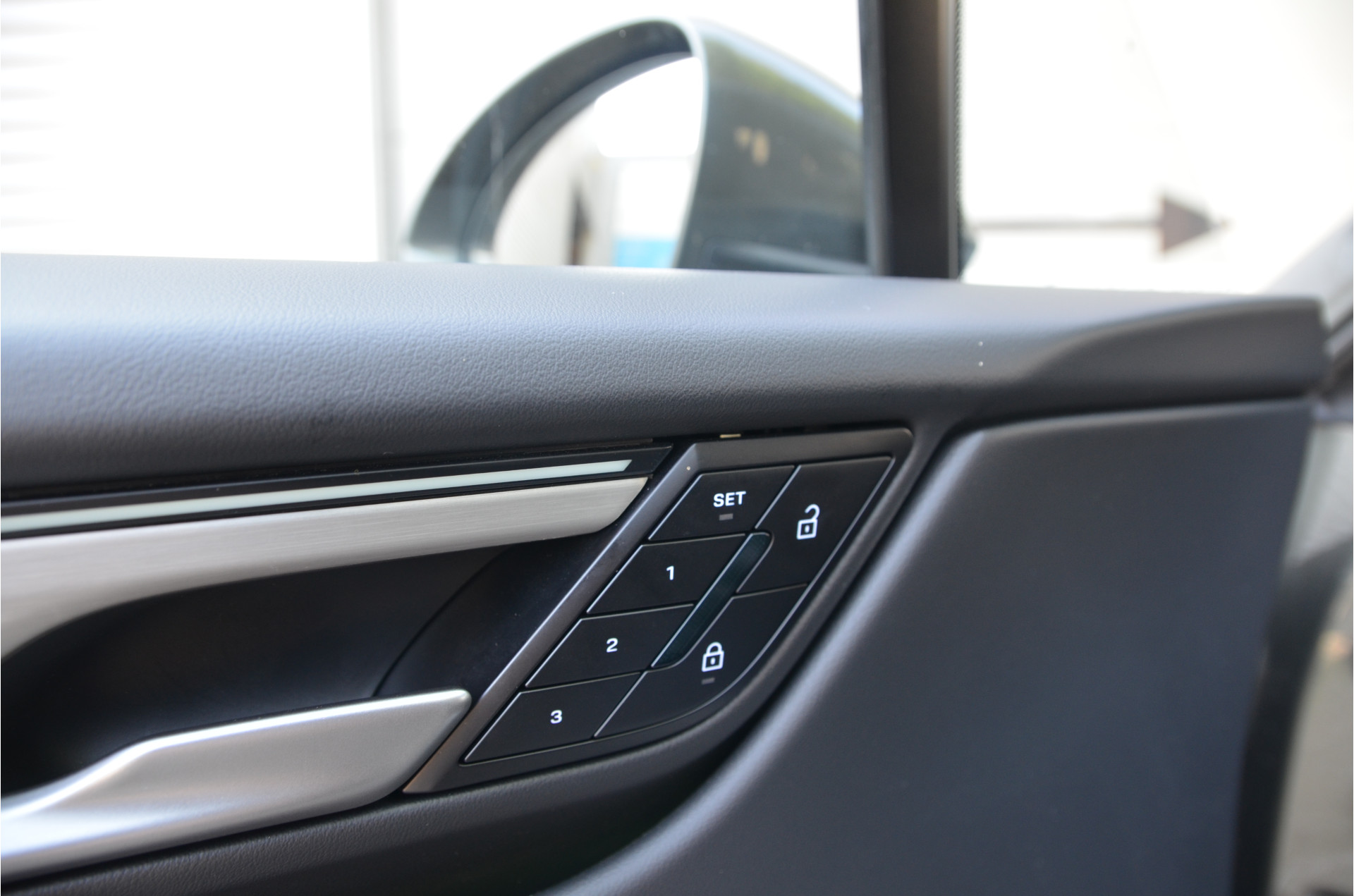 Foto van Porsche Macan 4